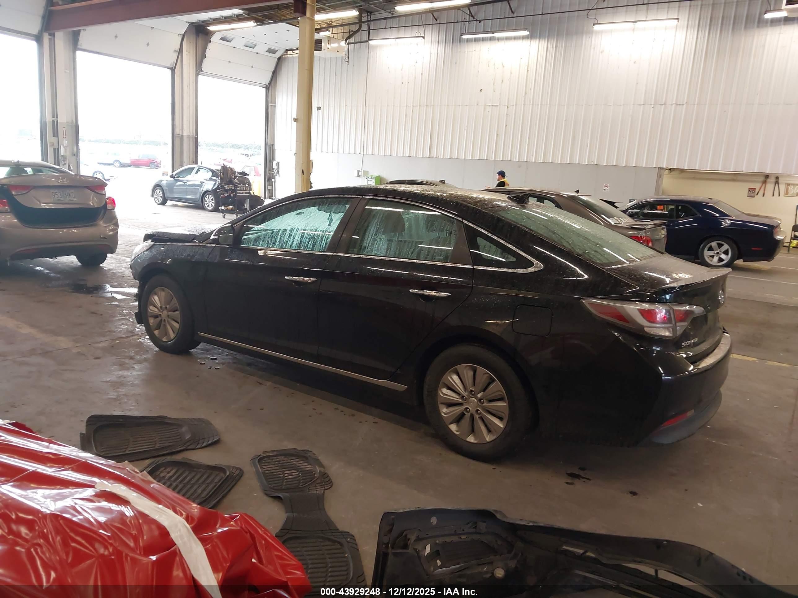 HYUNDAI SONATA image 3