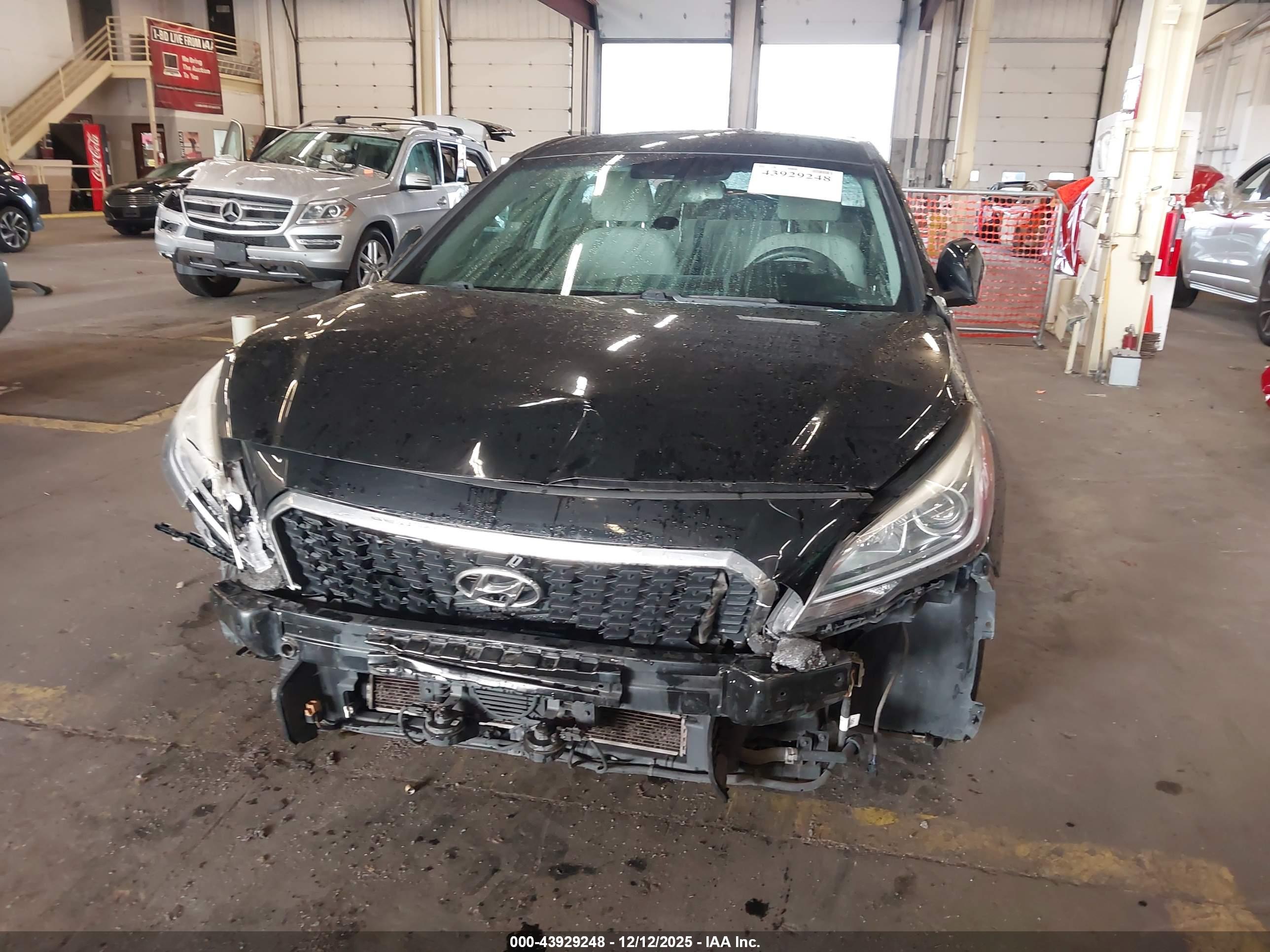 HYUNDAI SONATA image 6