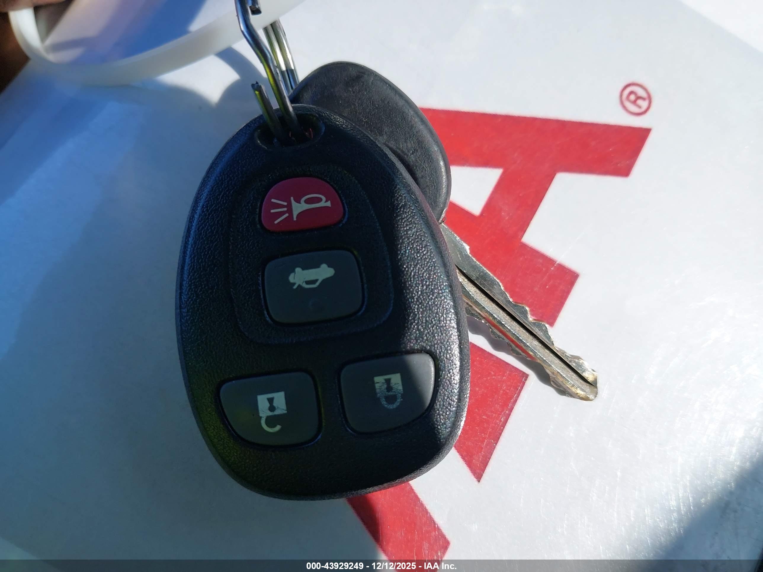 PONTIAC SOLSTICE image 11
