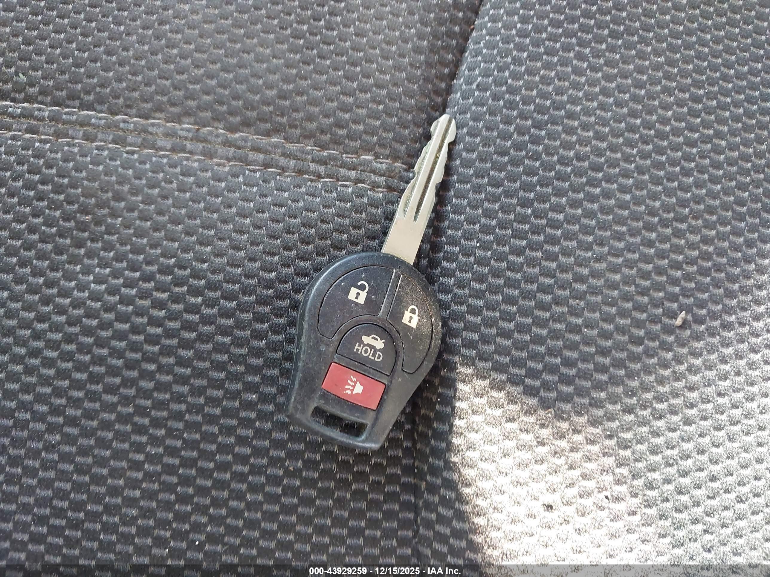 NISSAN SENTRA image 11