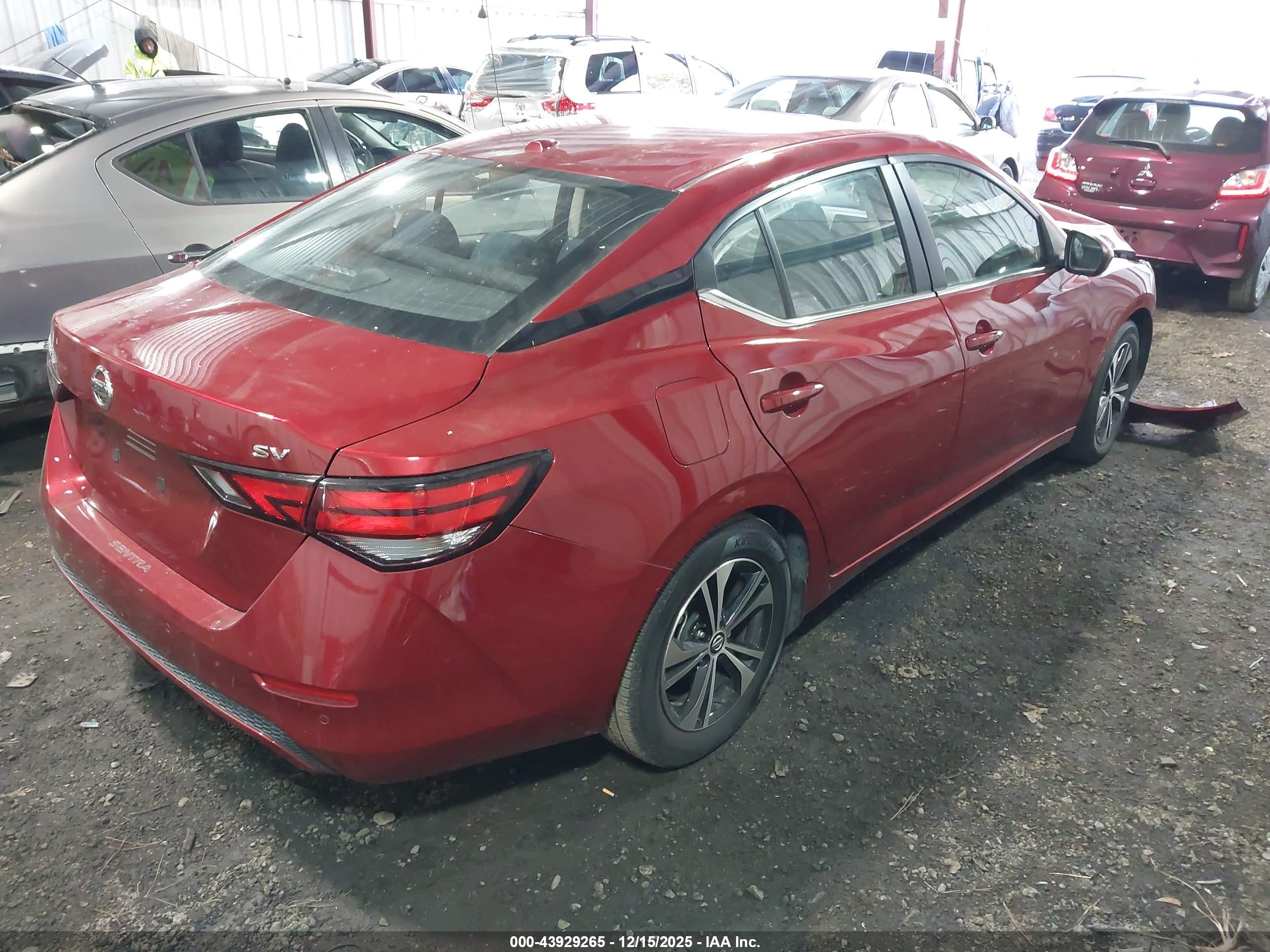 NISSAN SENTRA image 4
