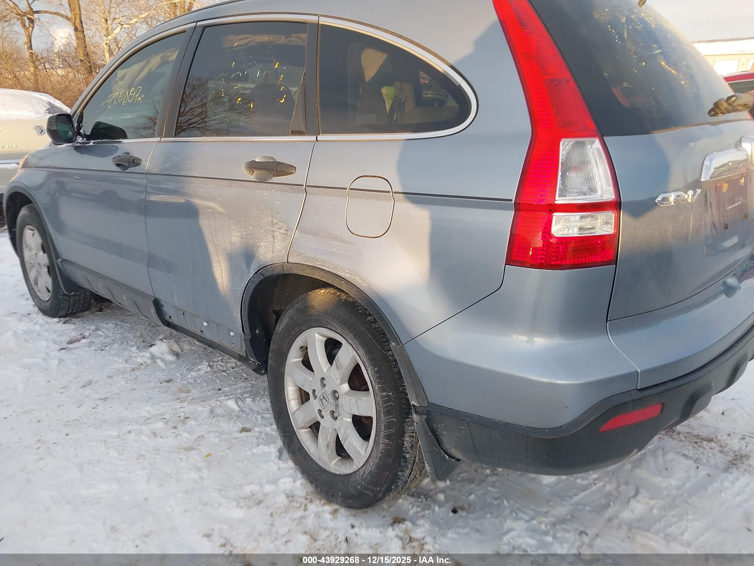 HONDA CR-V image 6