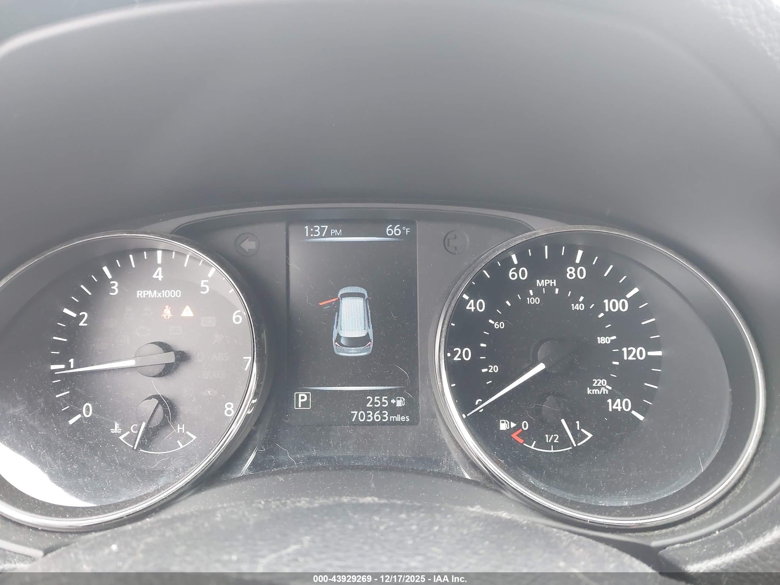 NISSAN ROGUE image 7