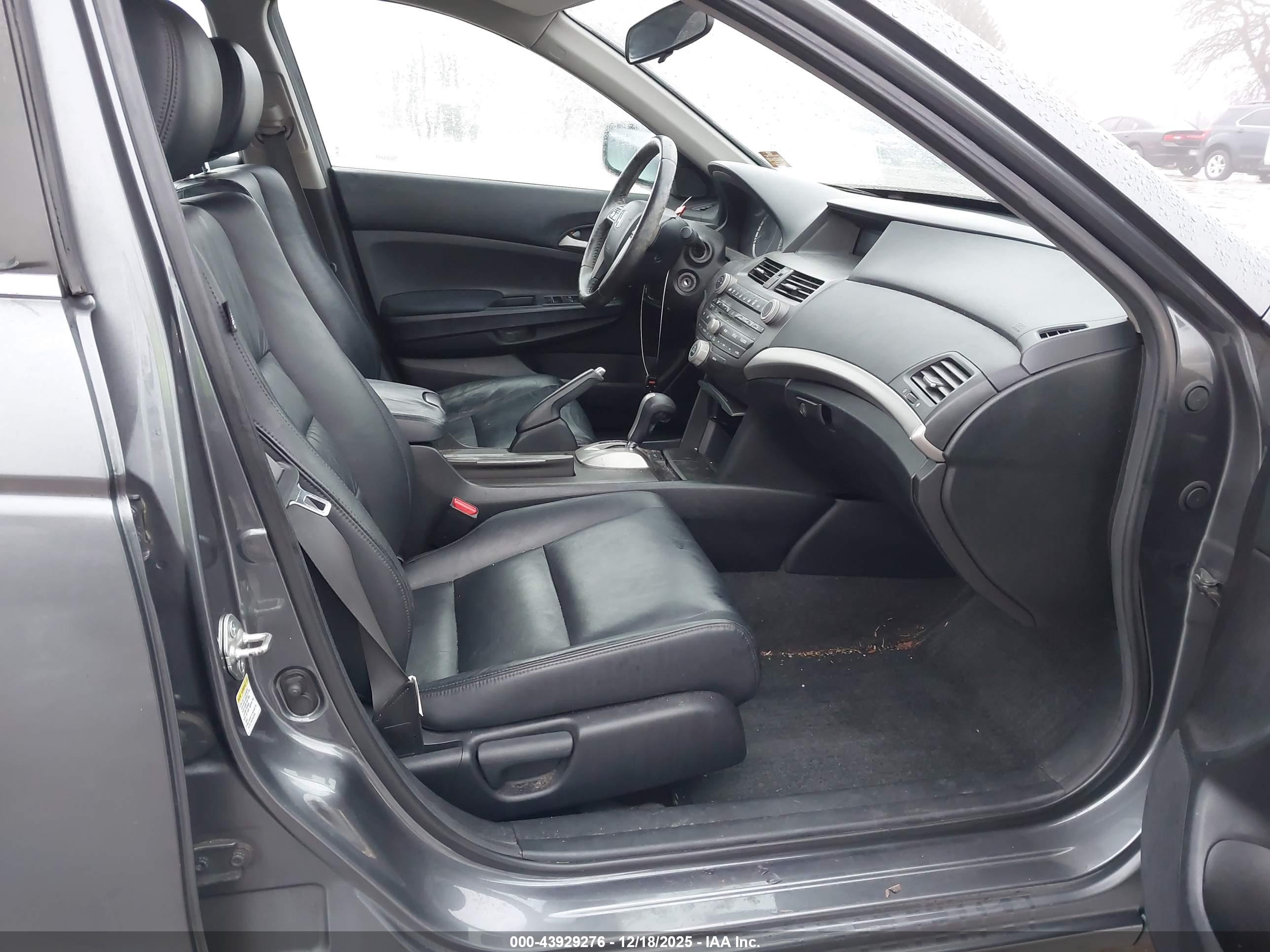 HONDA ACCORD image 5