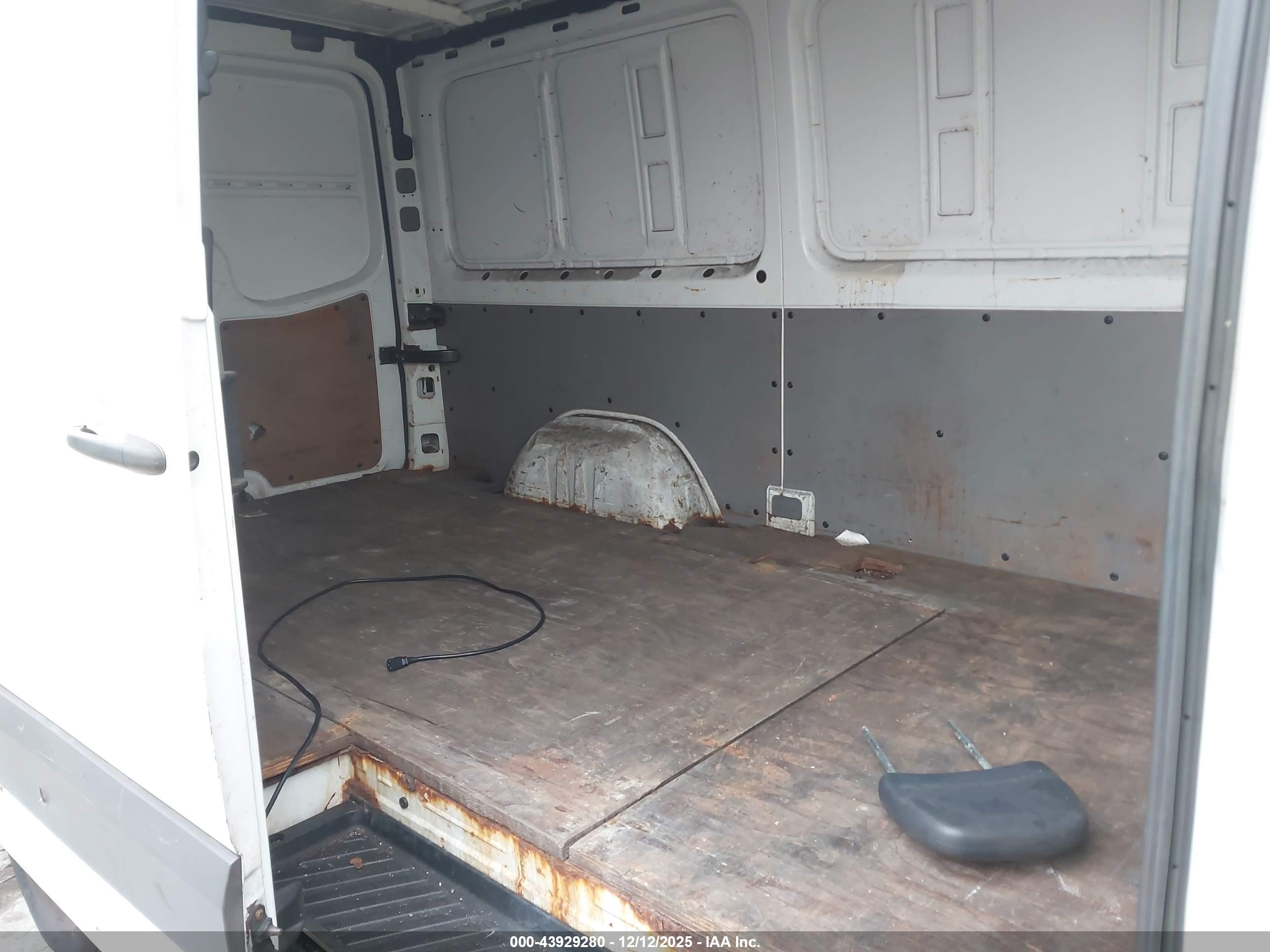 DODGE SPRINTER image 8