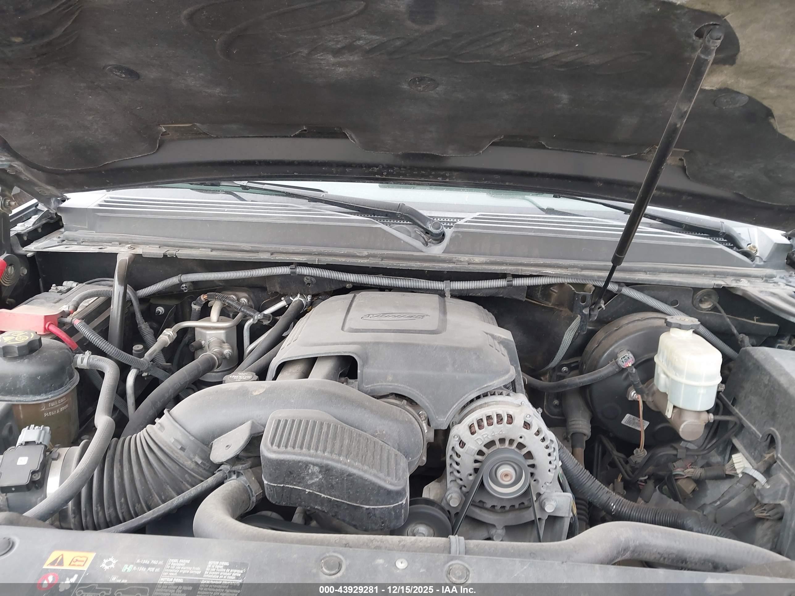 CADILLAC ESCALADE image 10