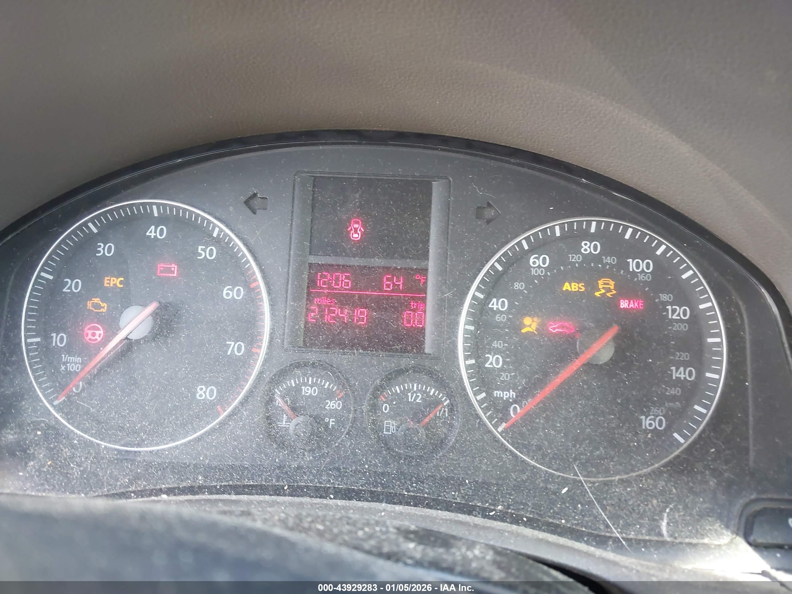VOLKSWAGEN JETTA image 7