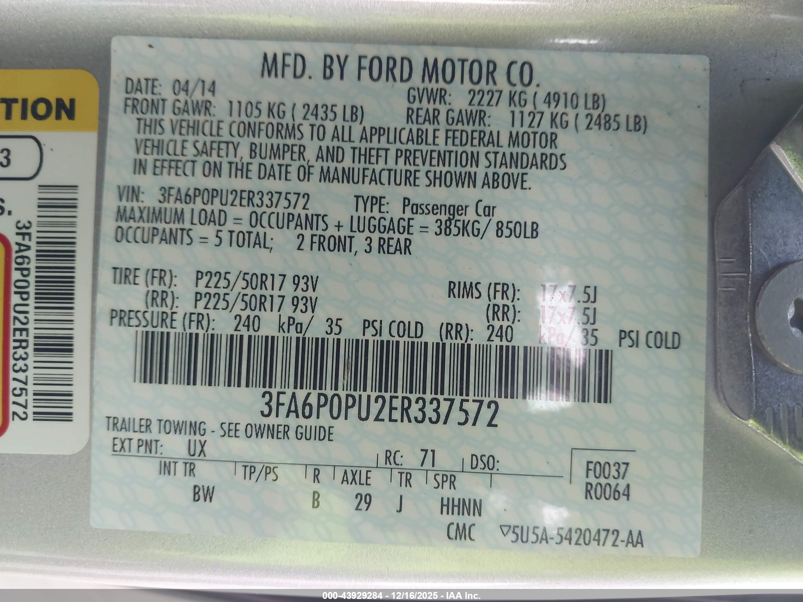 FORD FUSION image 9