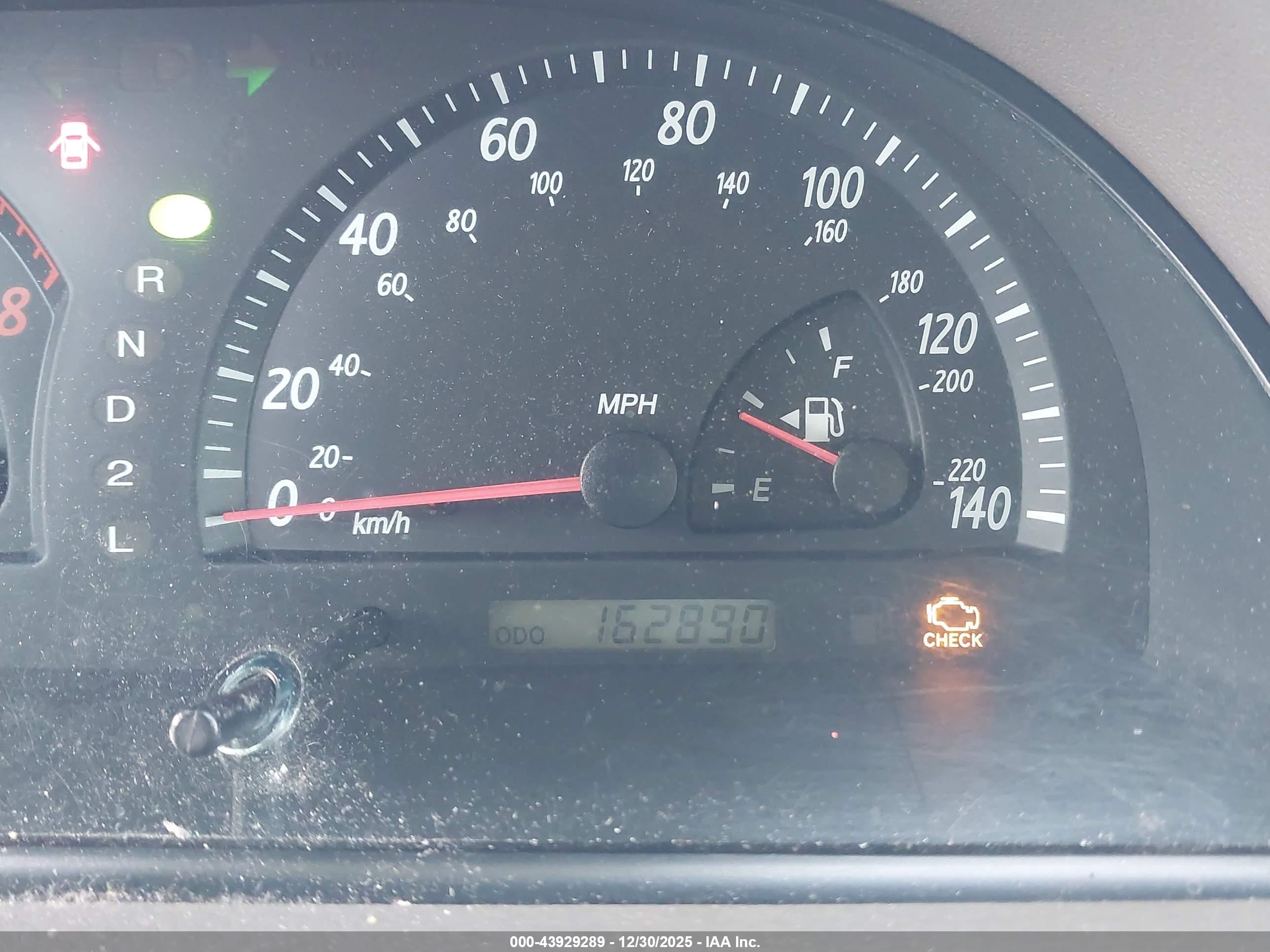 TOYOTA CAMRY image 7