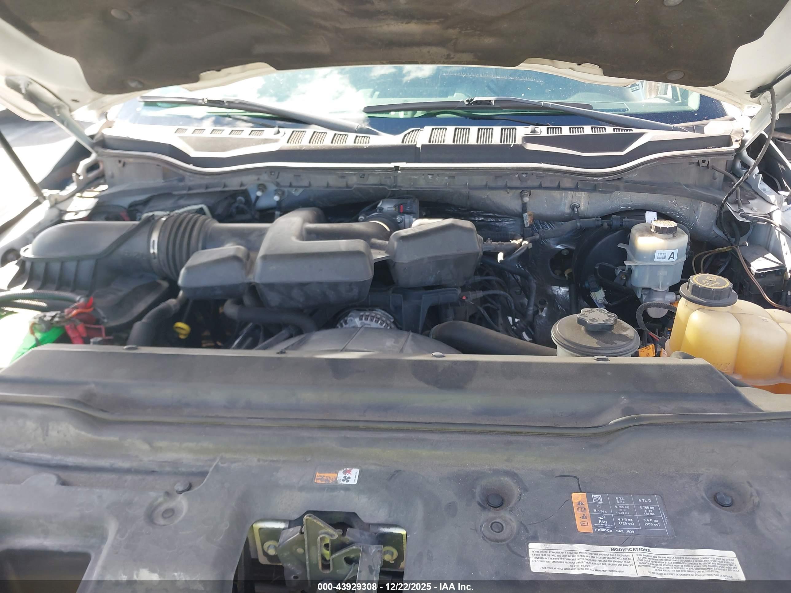 FORD F-350 image 10