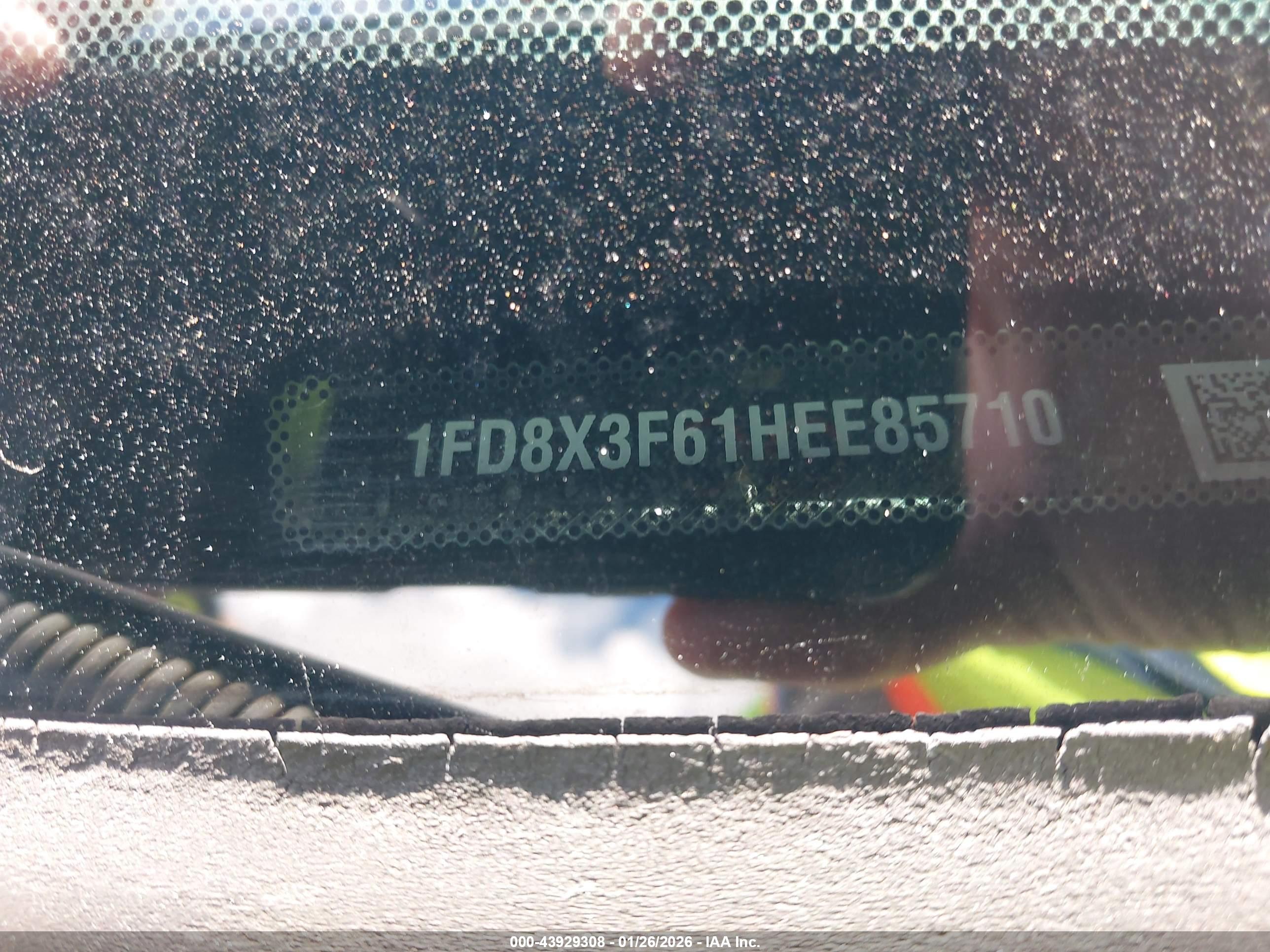 FORD F-350 image 9