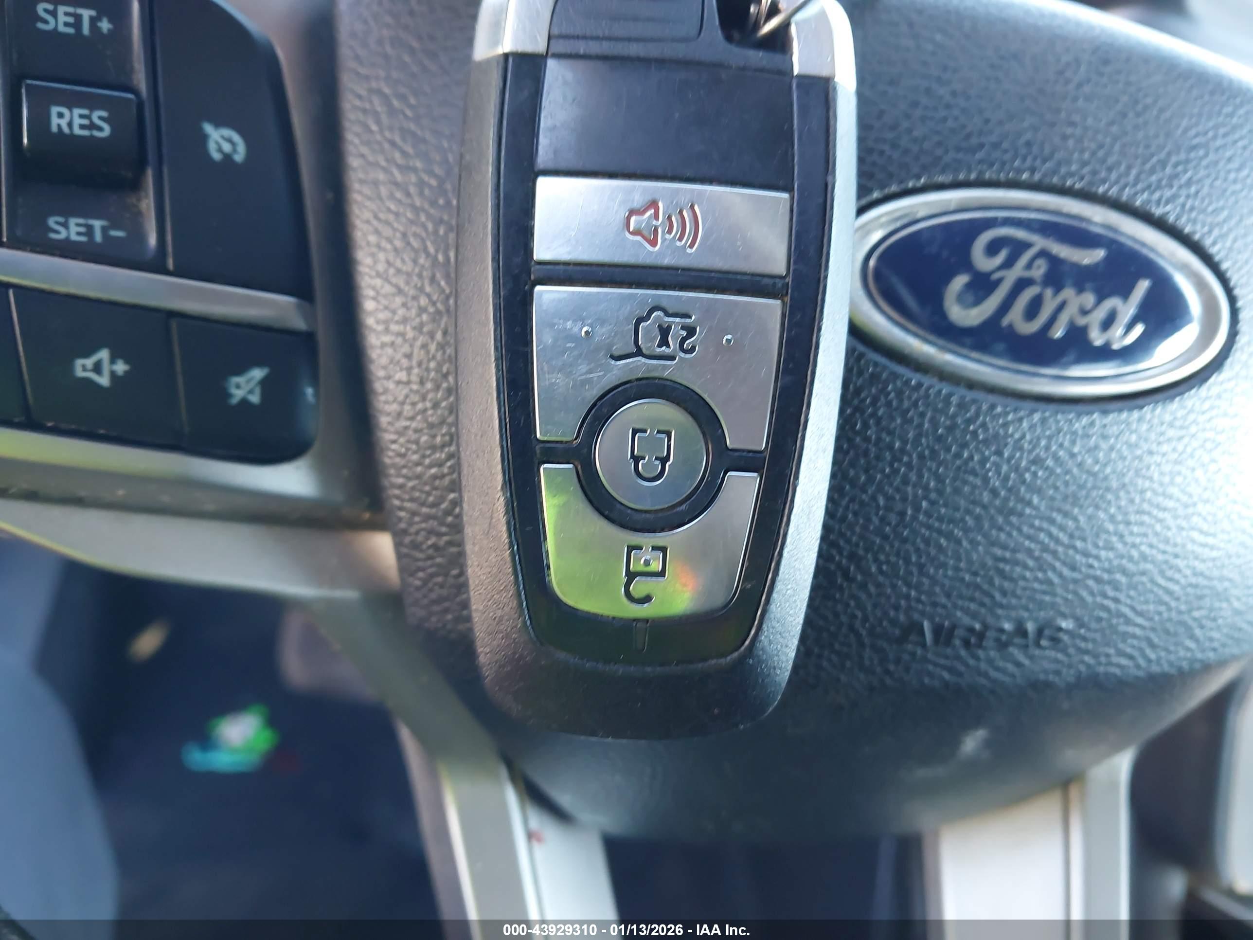 FORD EXPLORER image 11