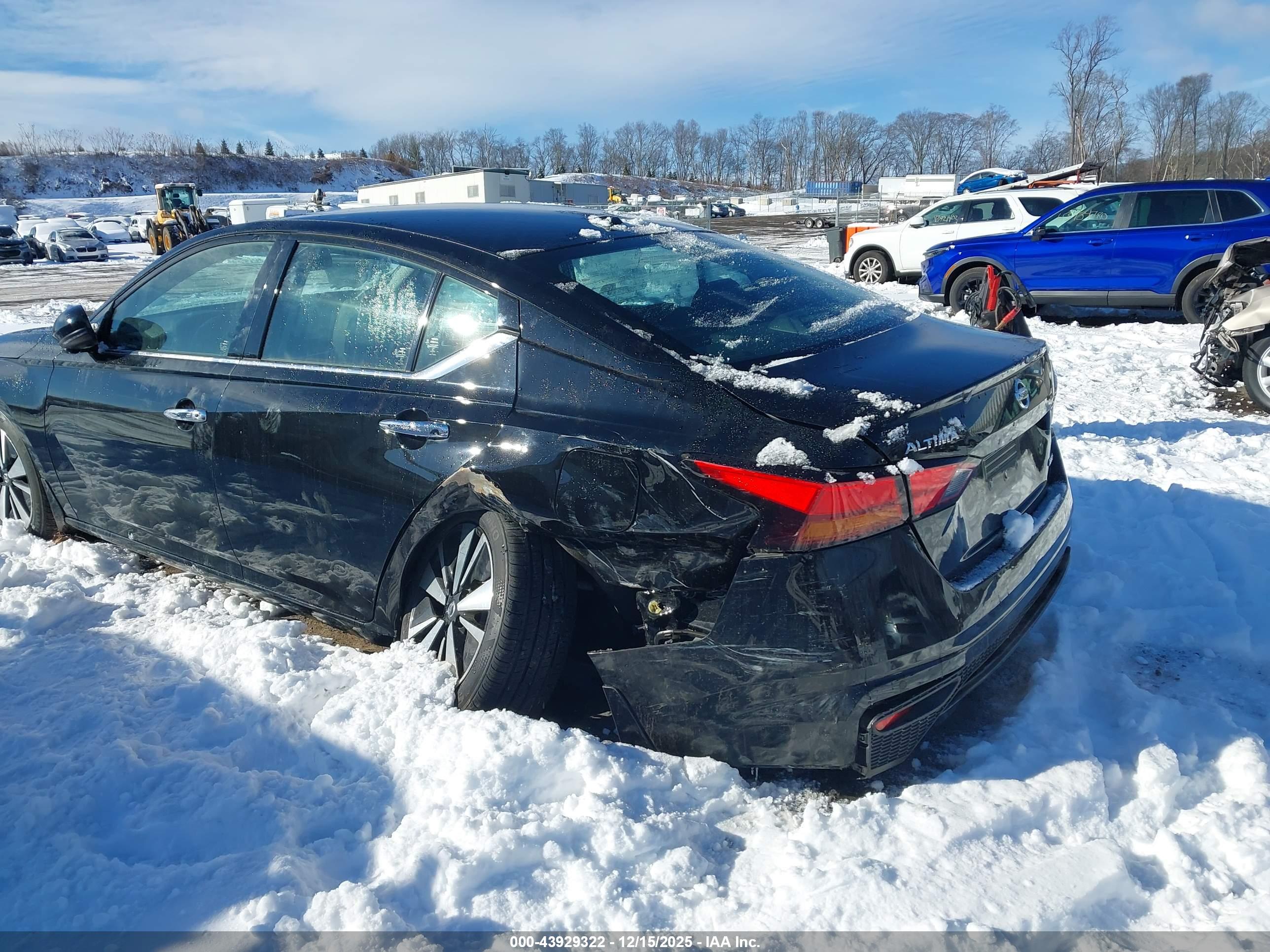 NISSAN ALTIMA image 6