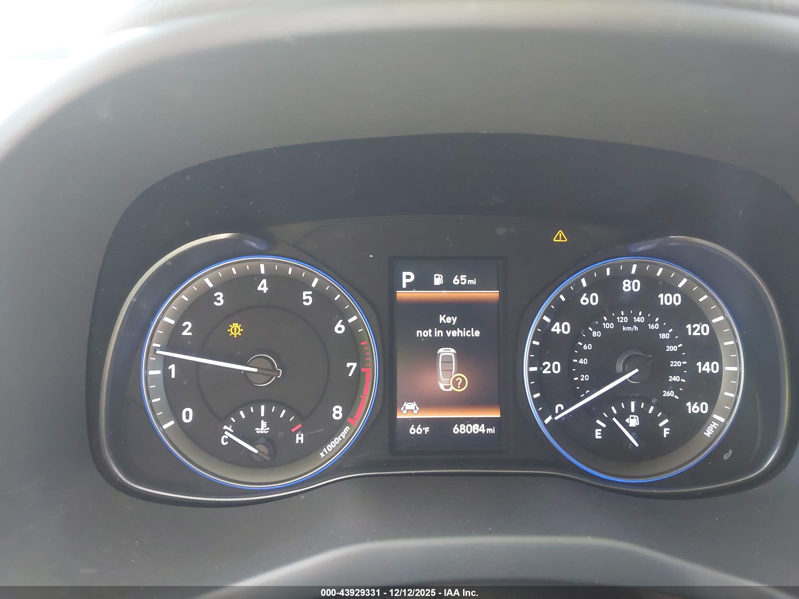 HYUNDAI KONA image 7