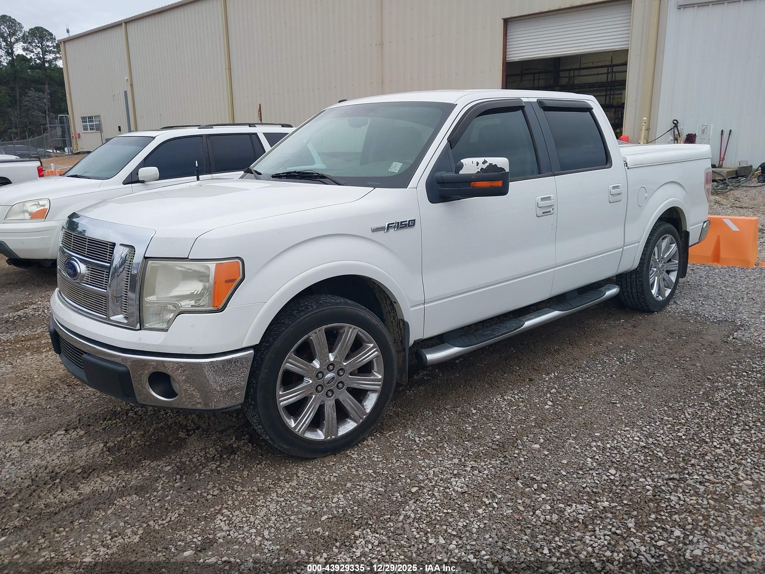 FORD F-150 image 2