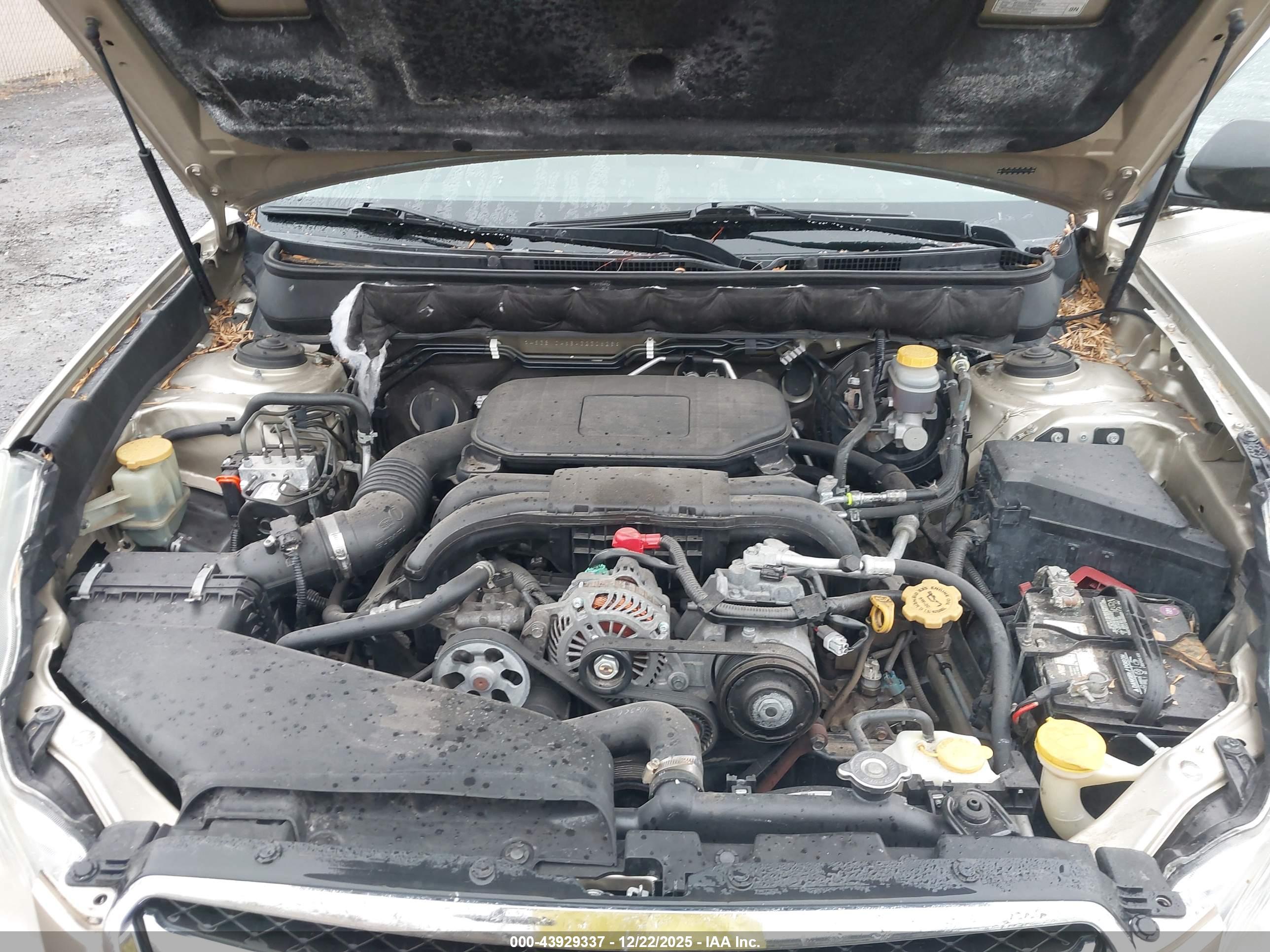 SUBARU LEGACY image 10