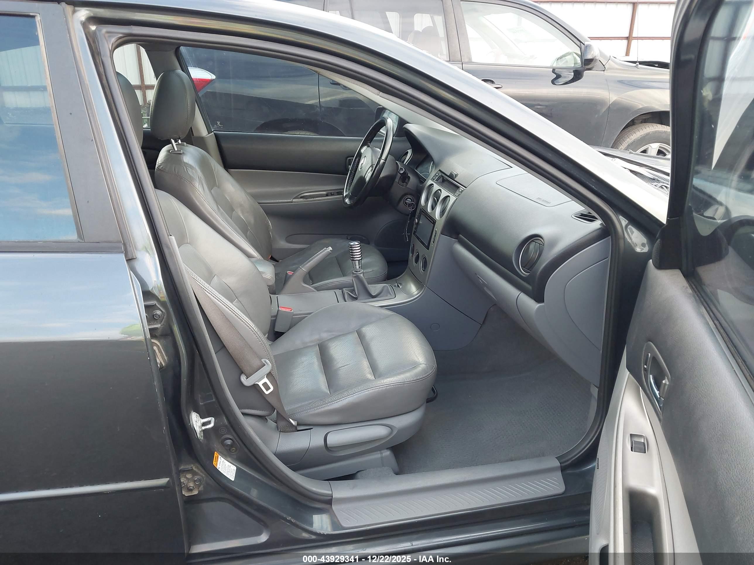 MAZDA MAZDA6 image 5
