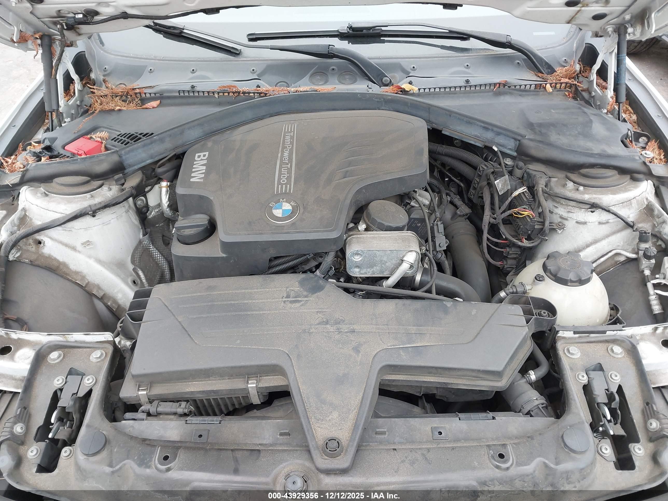 BMW 328I image 10