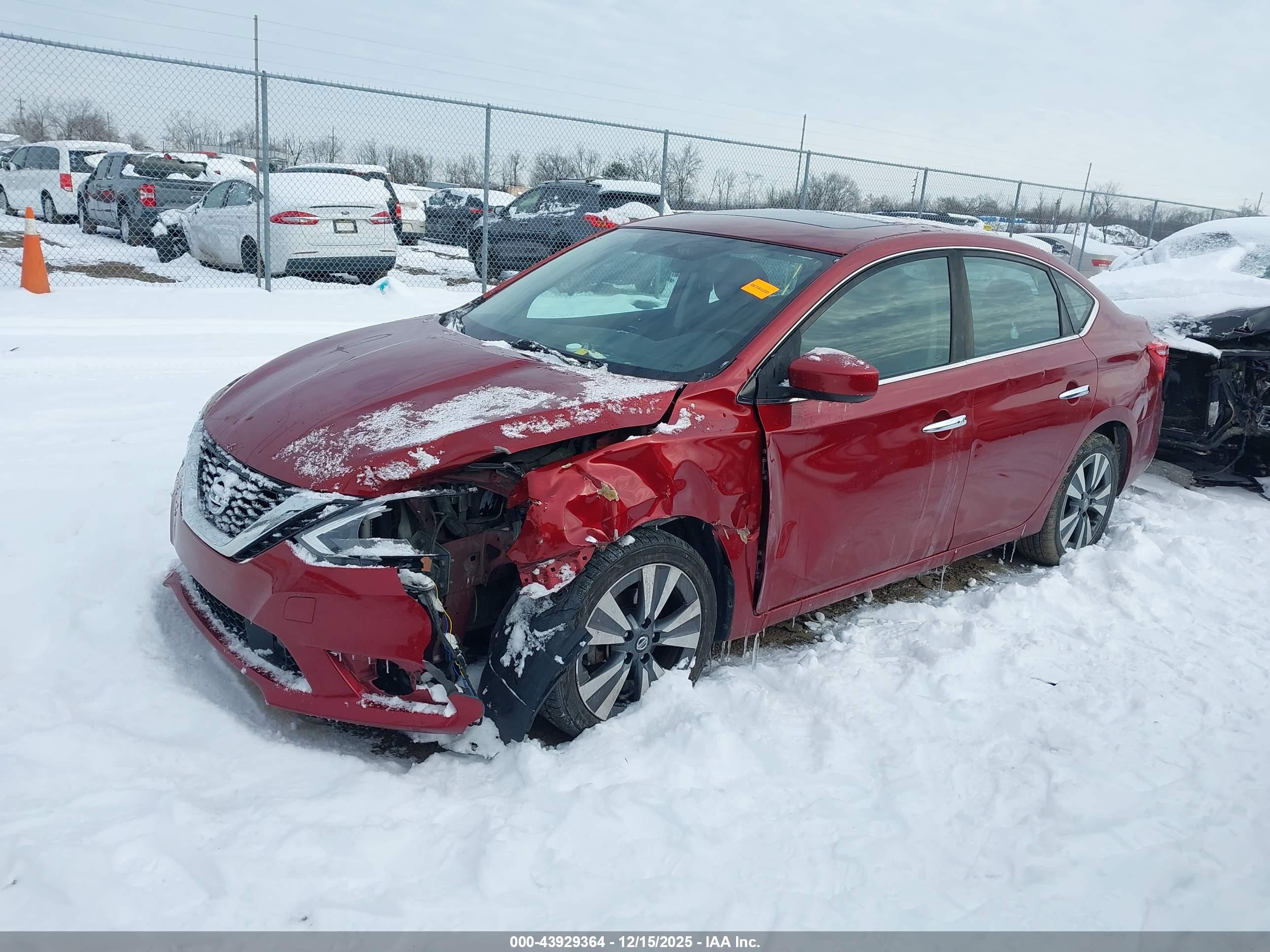 NISSAN SENTRA image 2