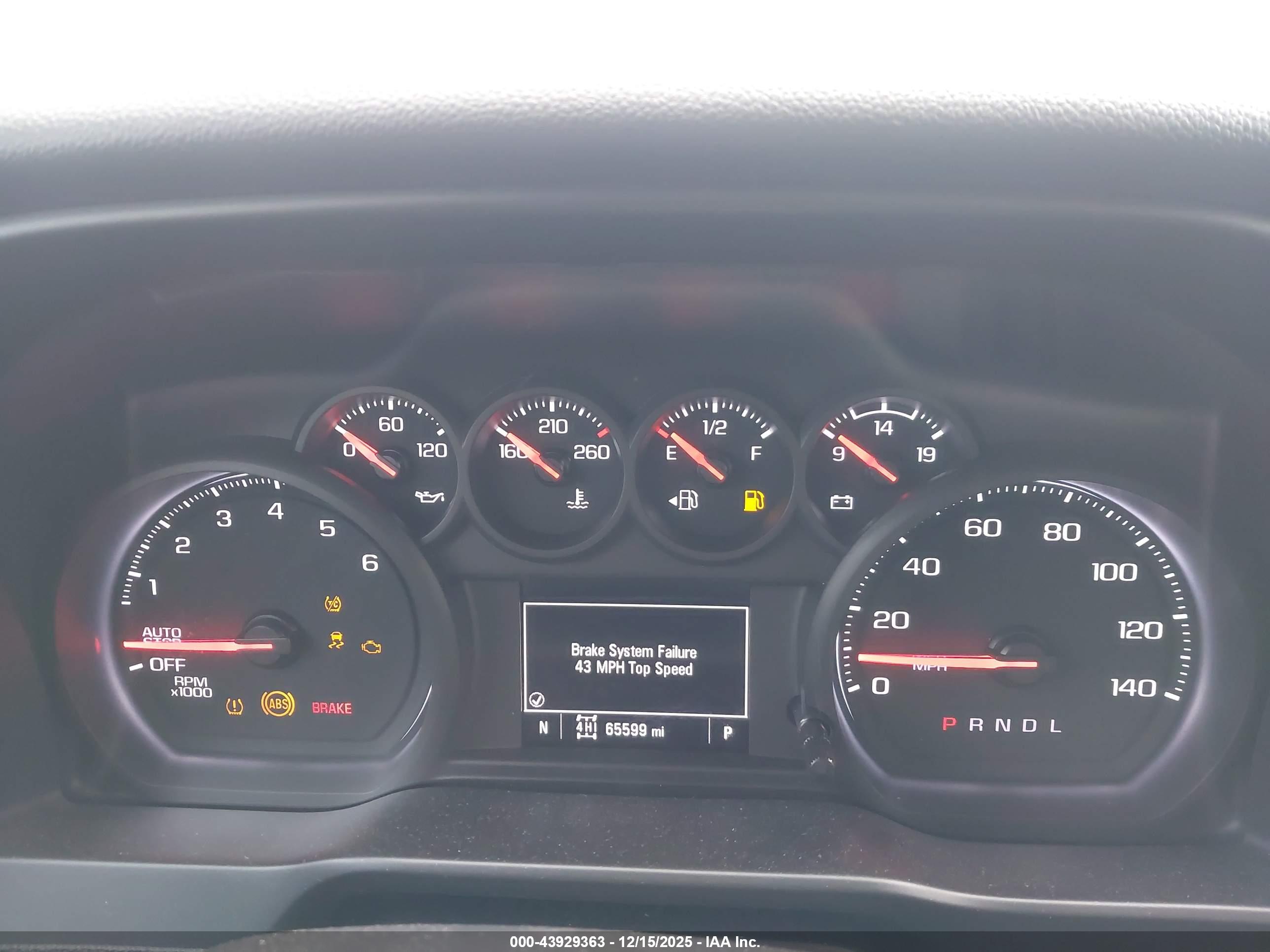 CHEVROLET SILVERADO image 7