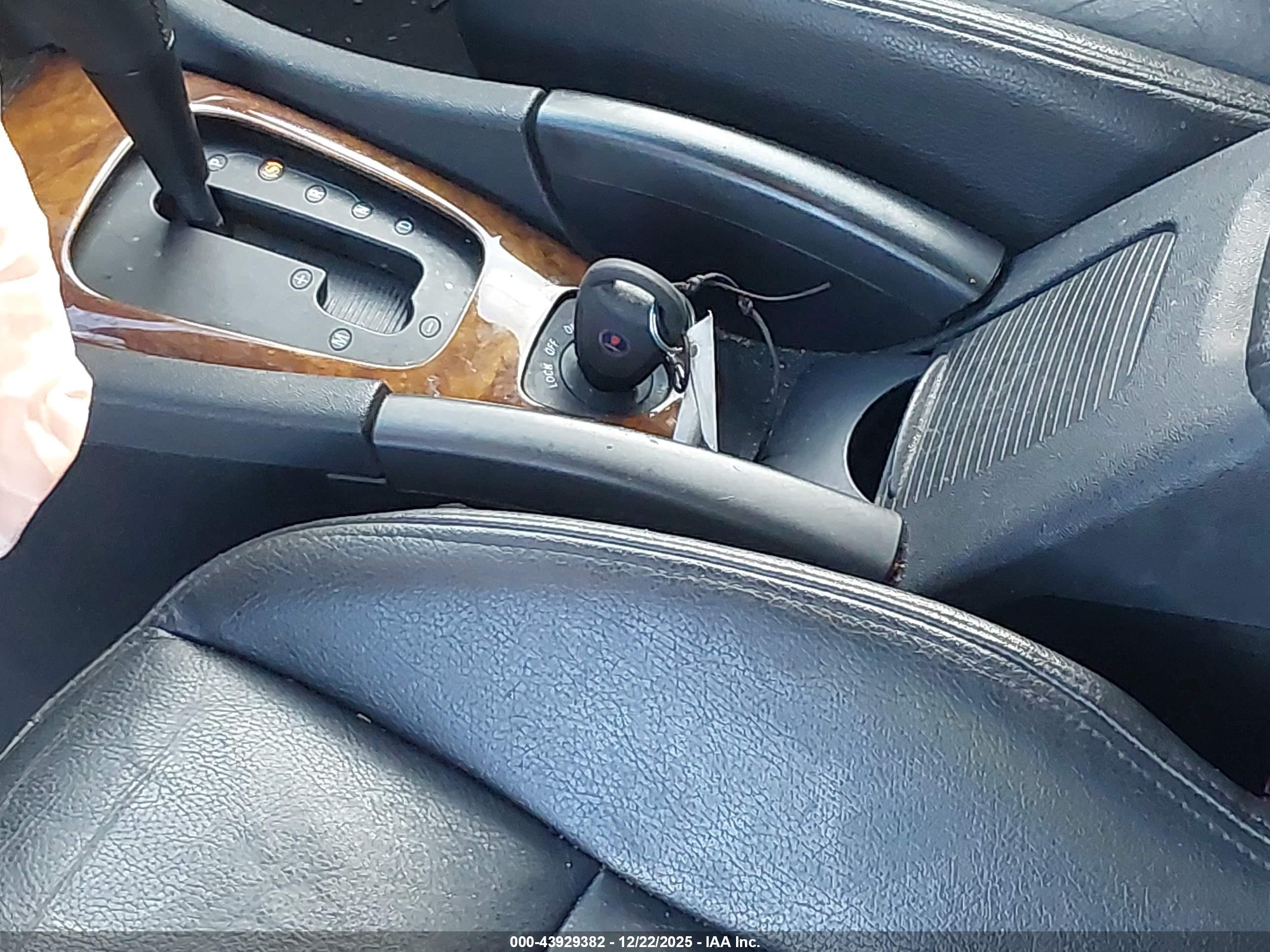 SAAB 9-3 image 11