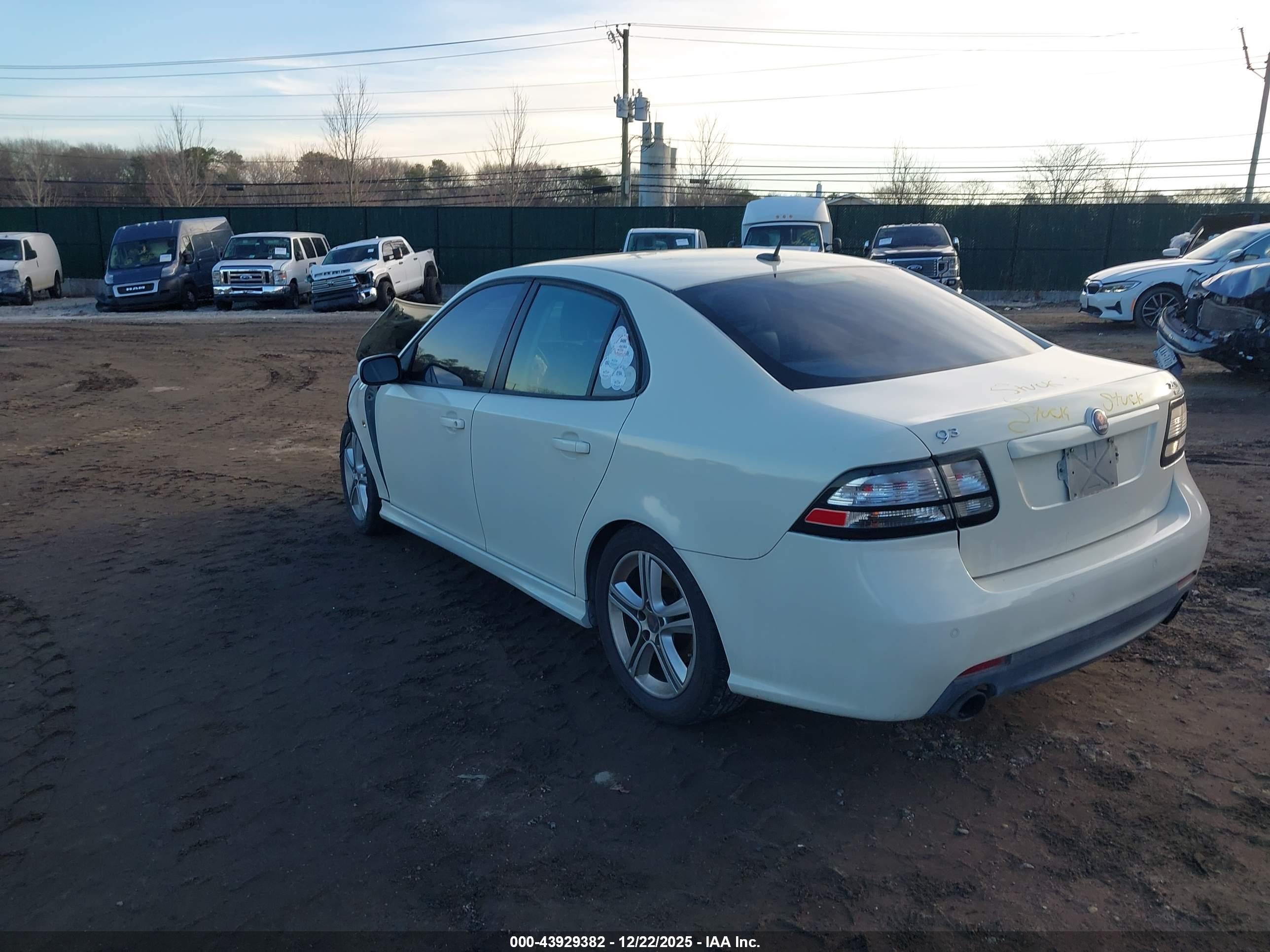 SAAB 9-3 image 3