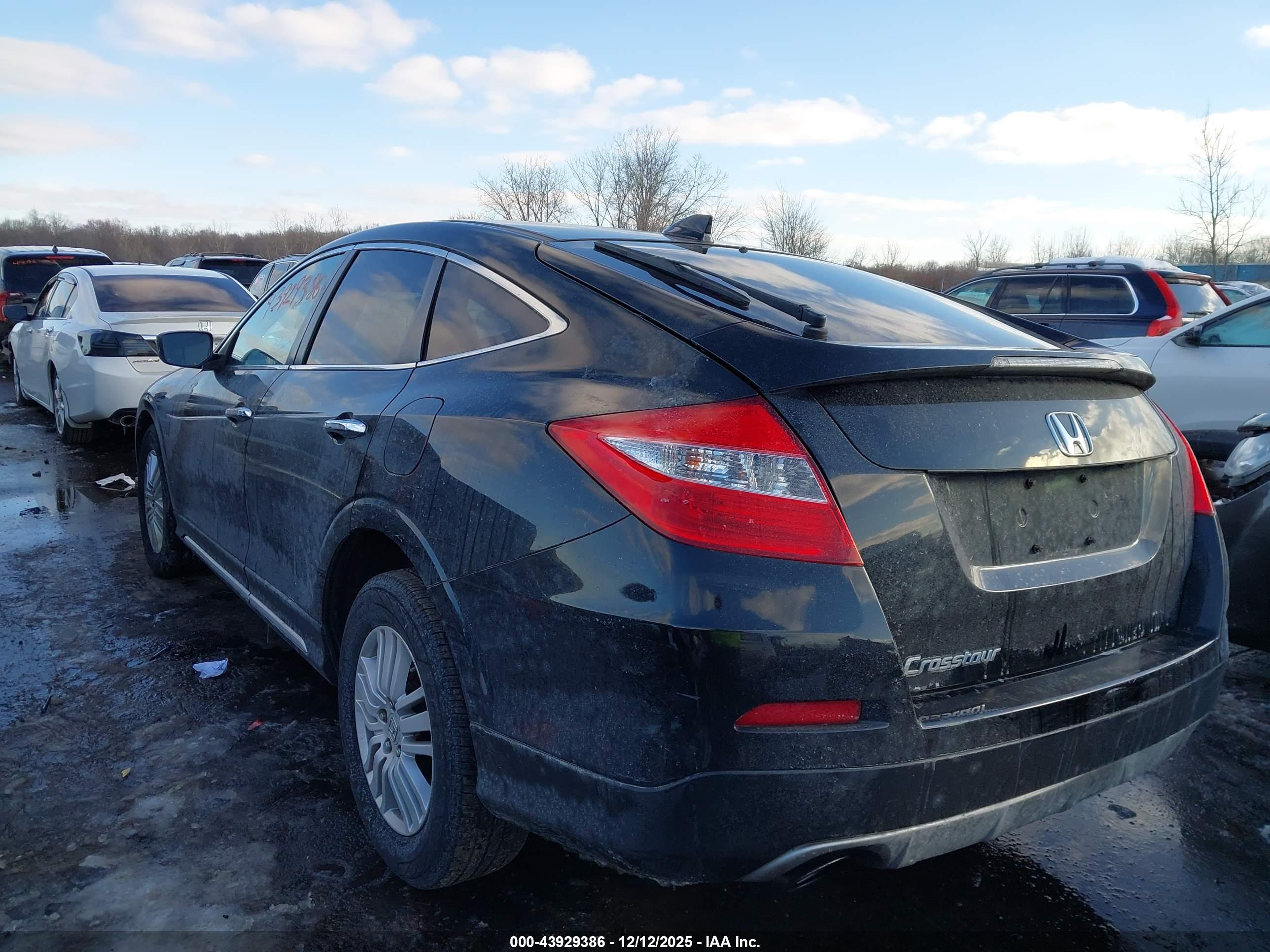 HONDA CROSSTOUR image 3