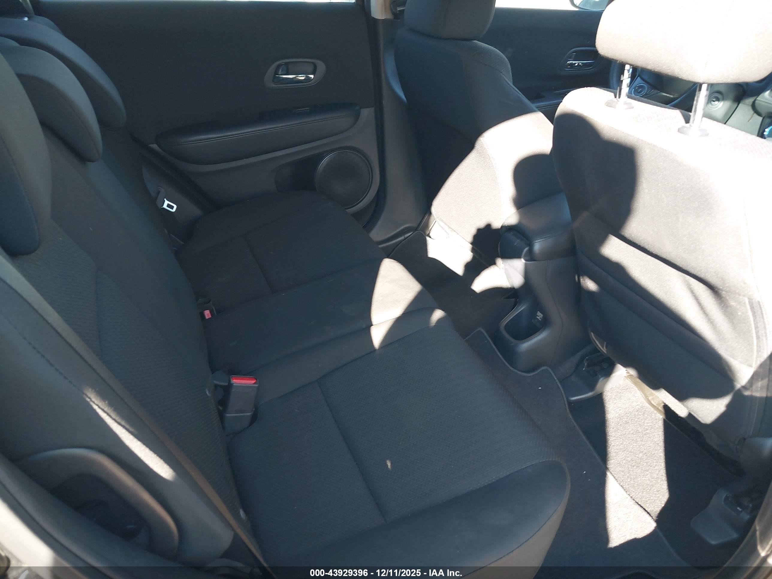 HONDA HR-V image 8