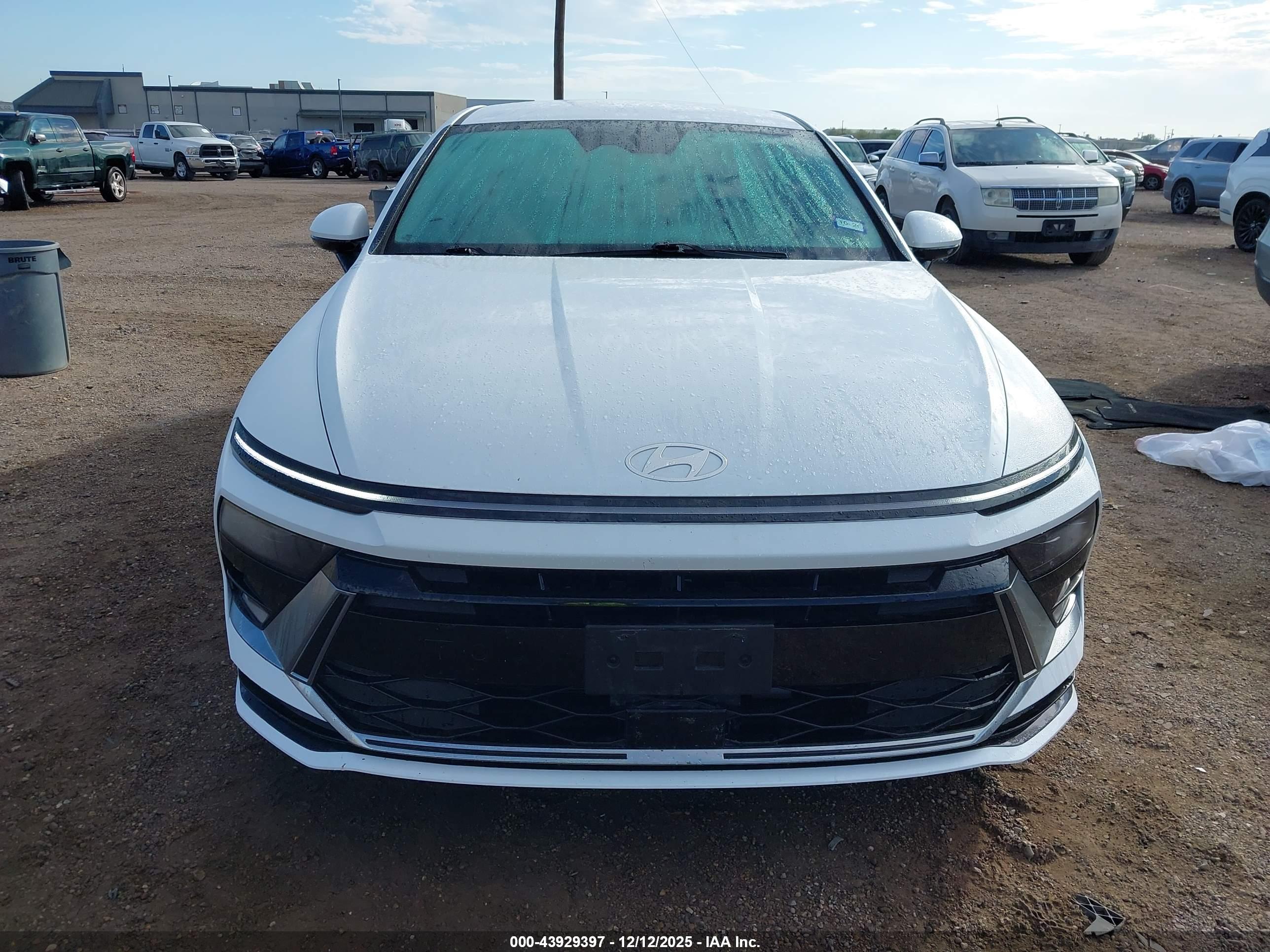 HYUNDAI SONATA image 6