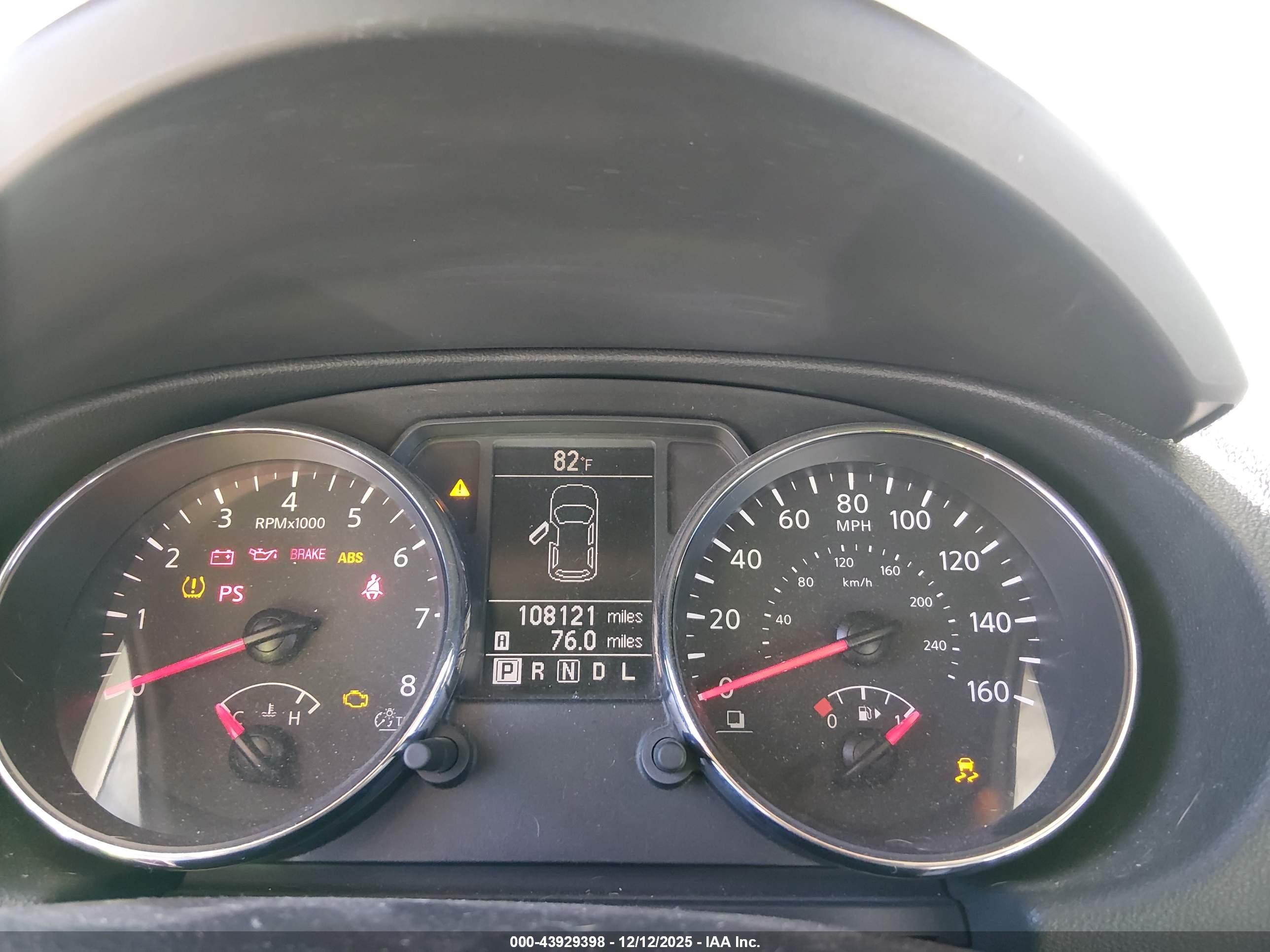 NISSAN ROGUE image 7