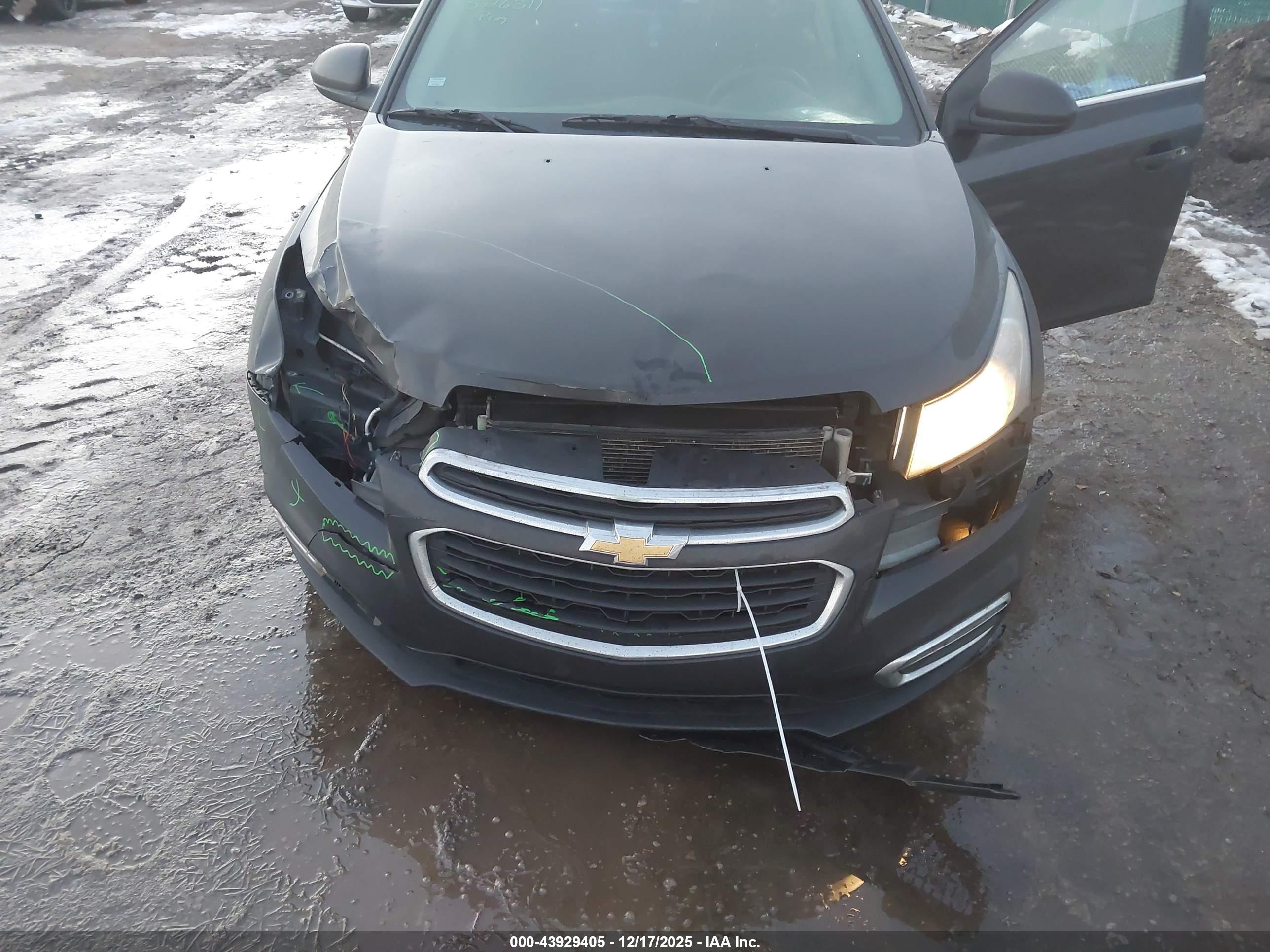 CHEVROLET CRUZE image 6