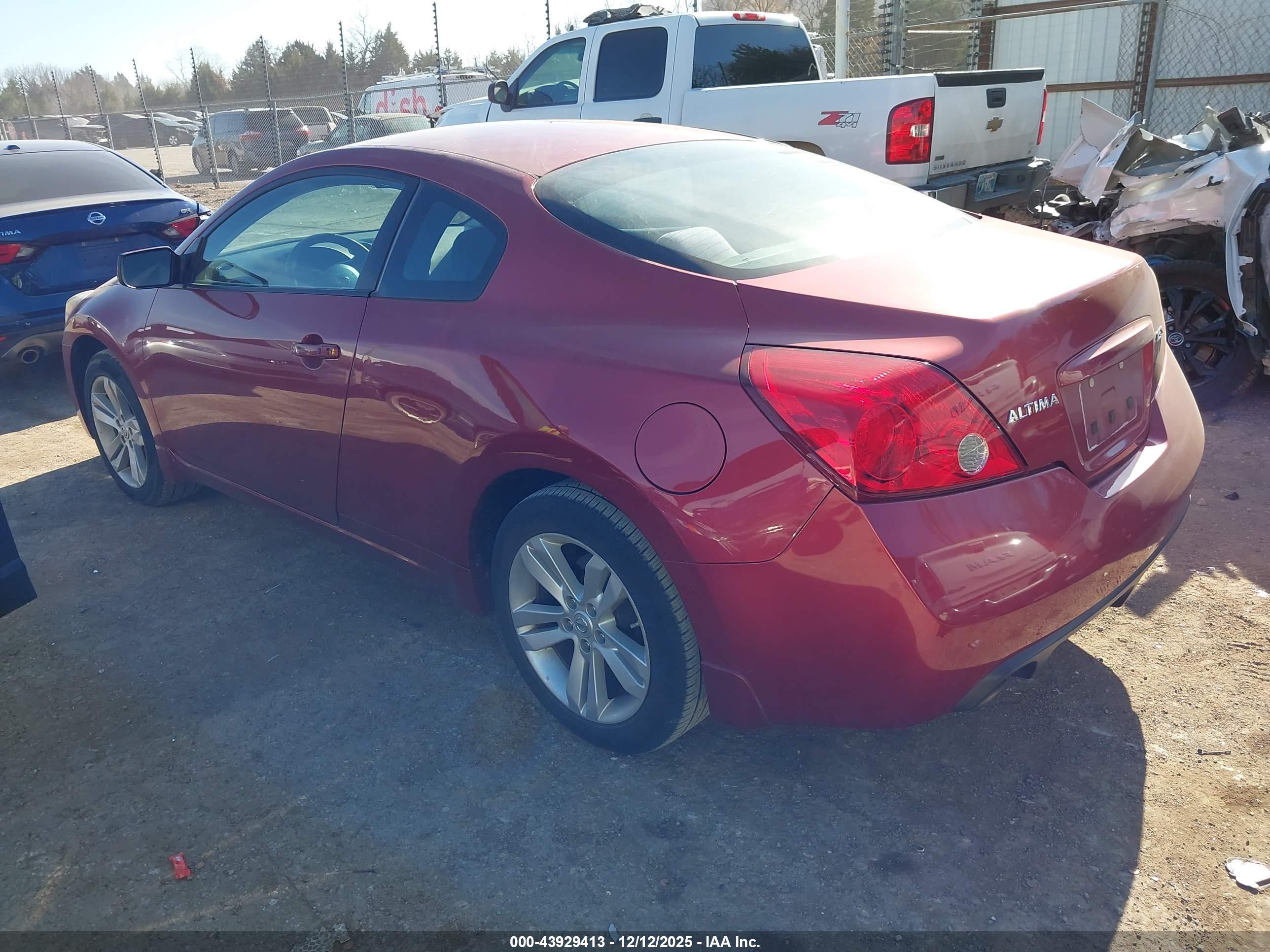 NISSAN ALTIMA image 3