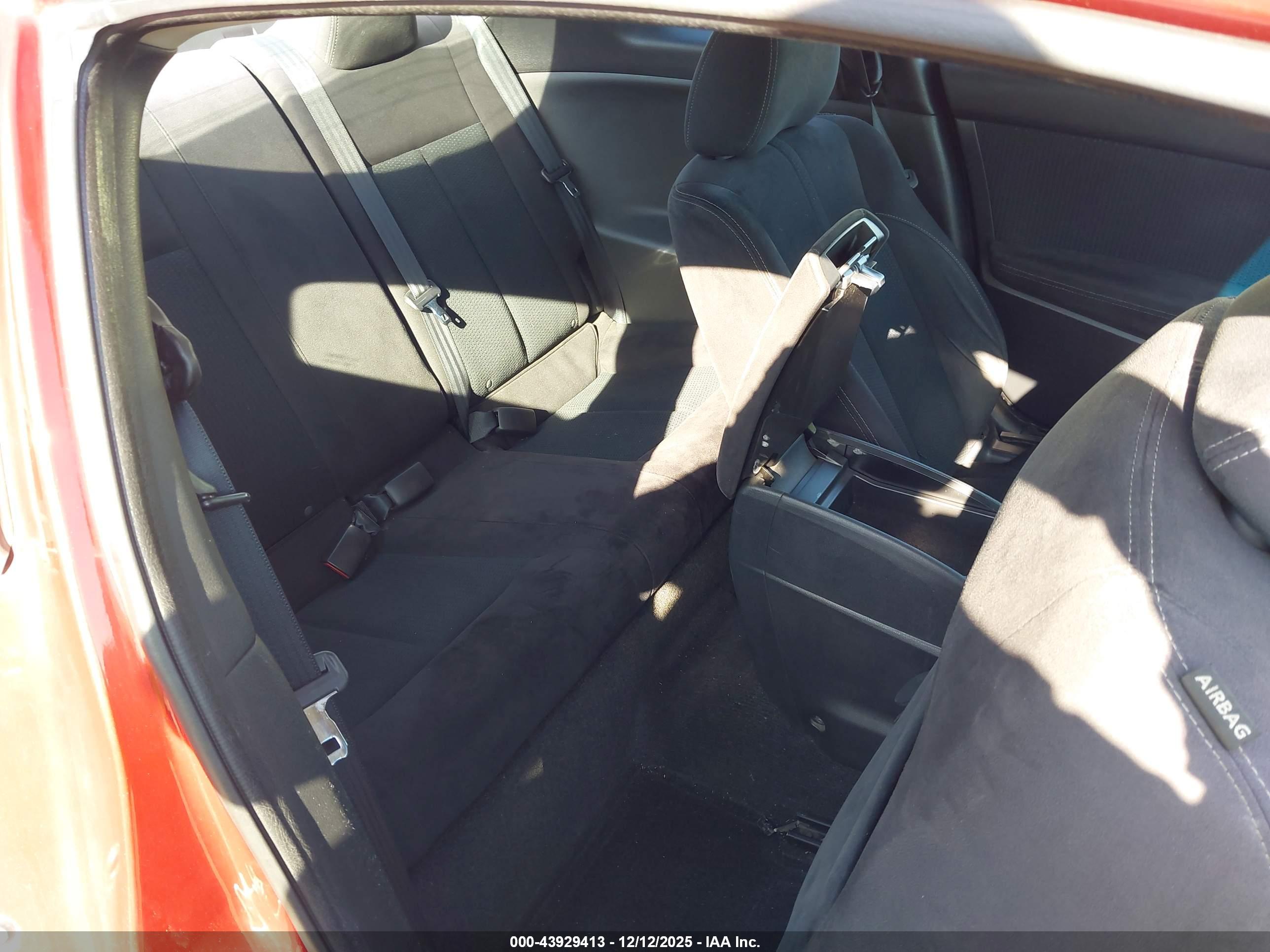NISSAN ALTIMA image 8