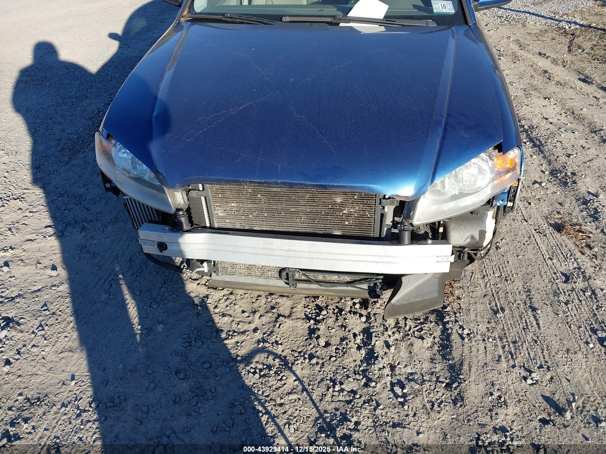 AUDI A4 image 6