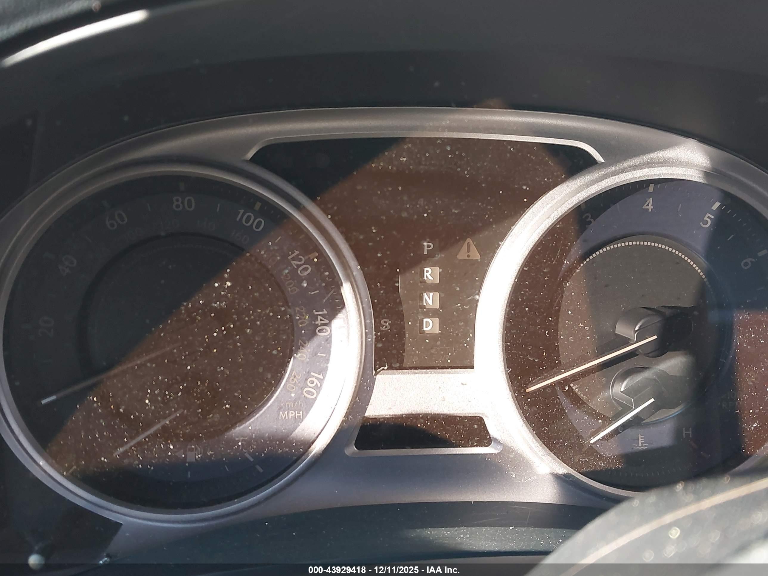 LEXUS IS image 7