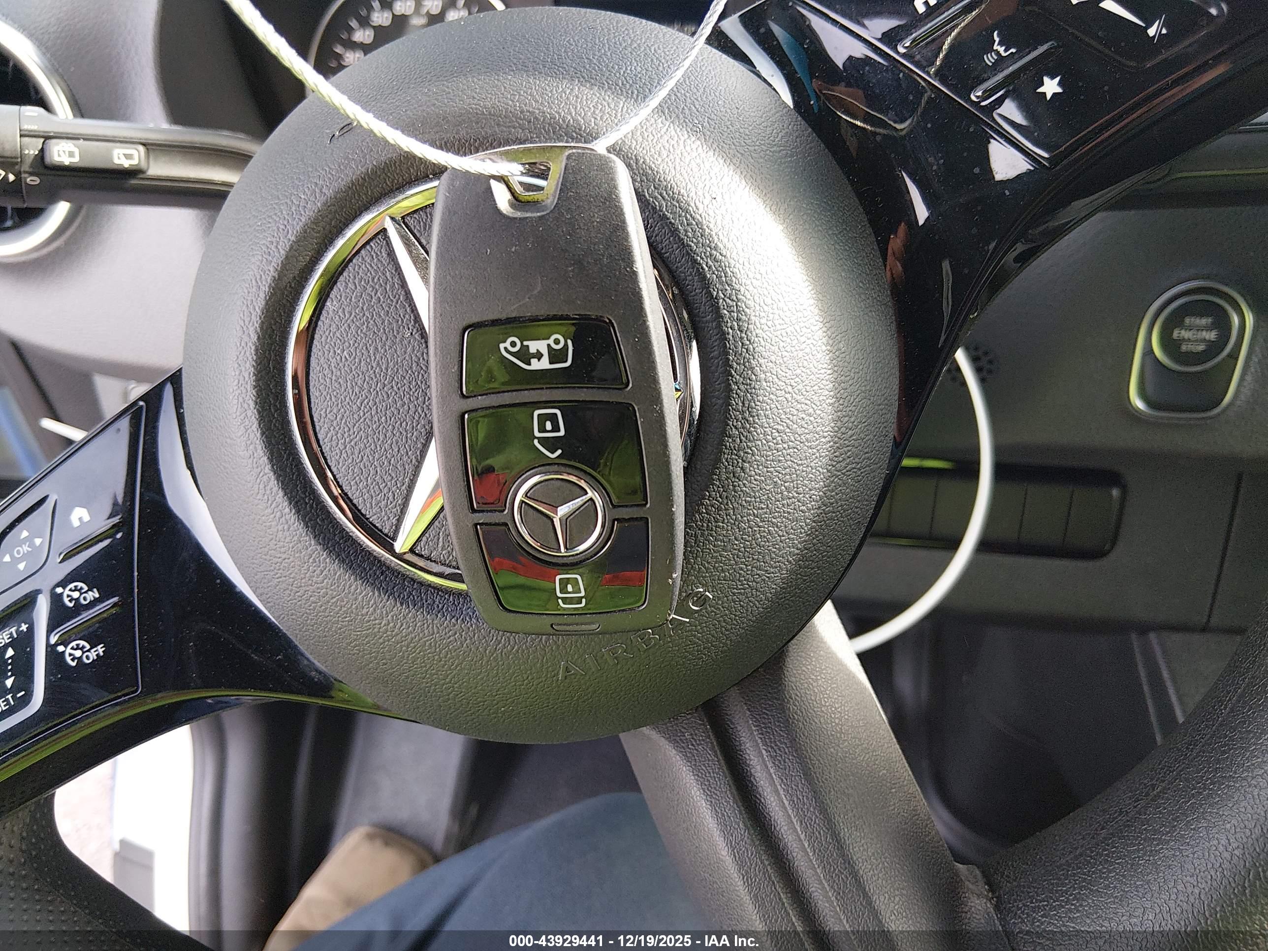 MERCEDES-BENZ SPRINTER image 11