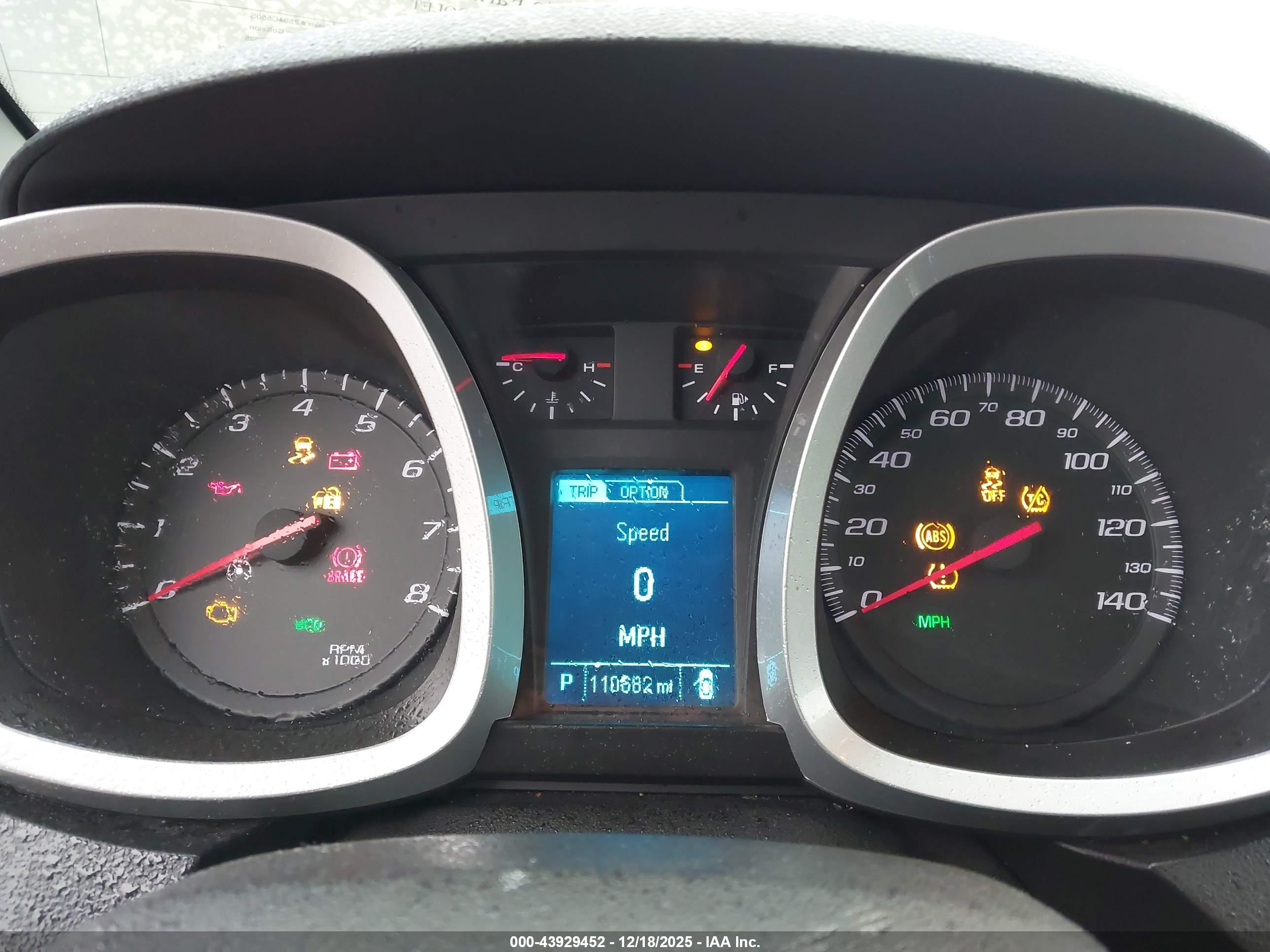 CHEVROLET EQUINOX image 7