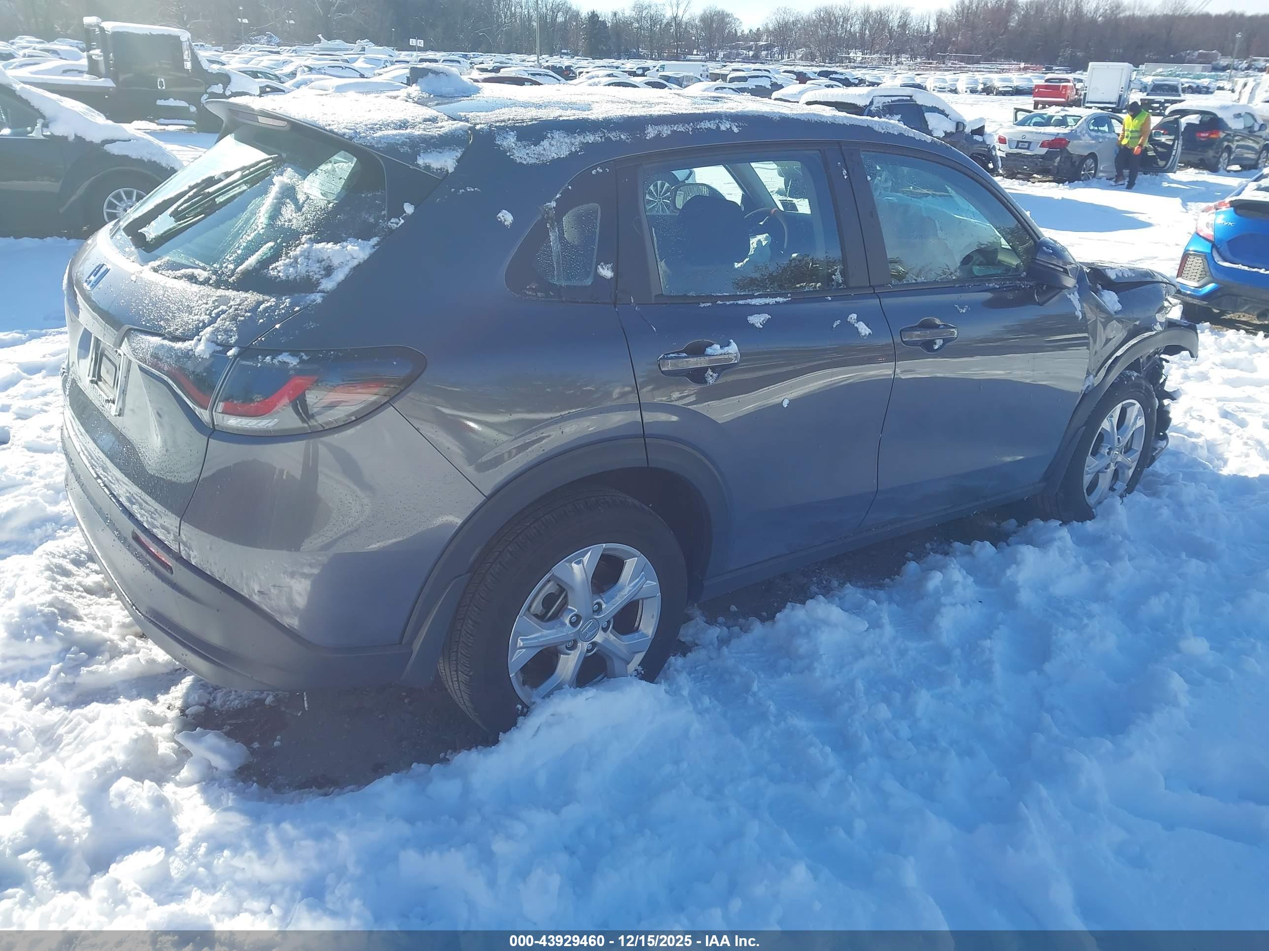 HONDA HR-V image 4