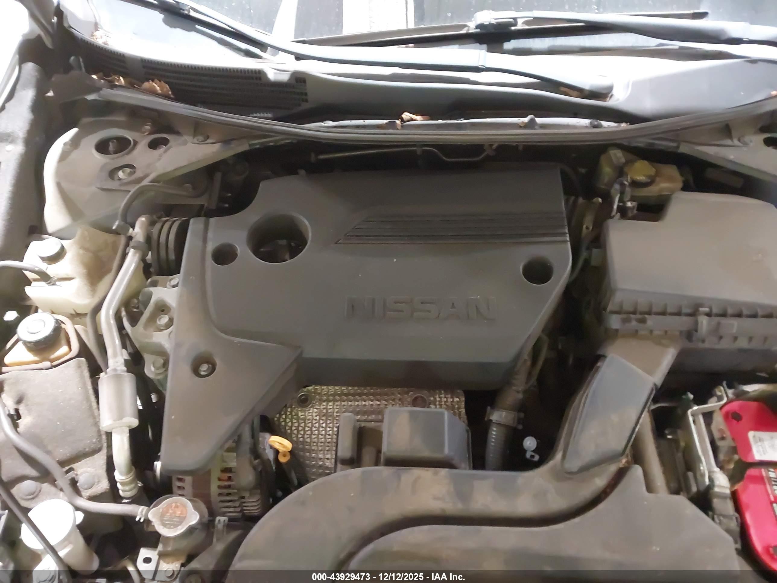 NISSAN ALTIMA image 10