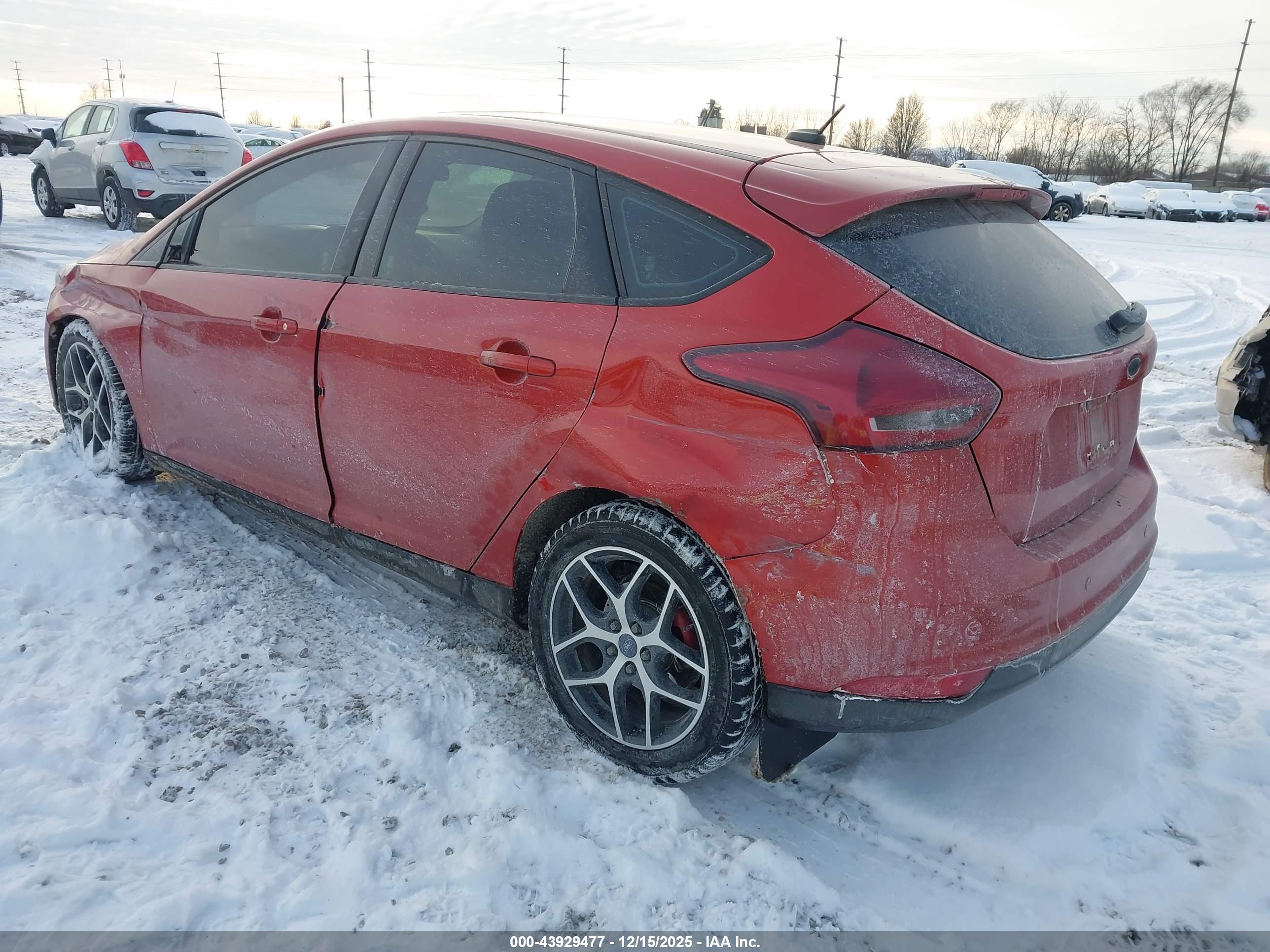 FORD FOCUS image 3