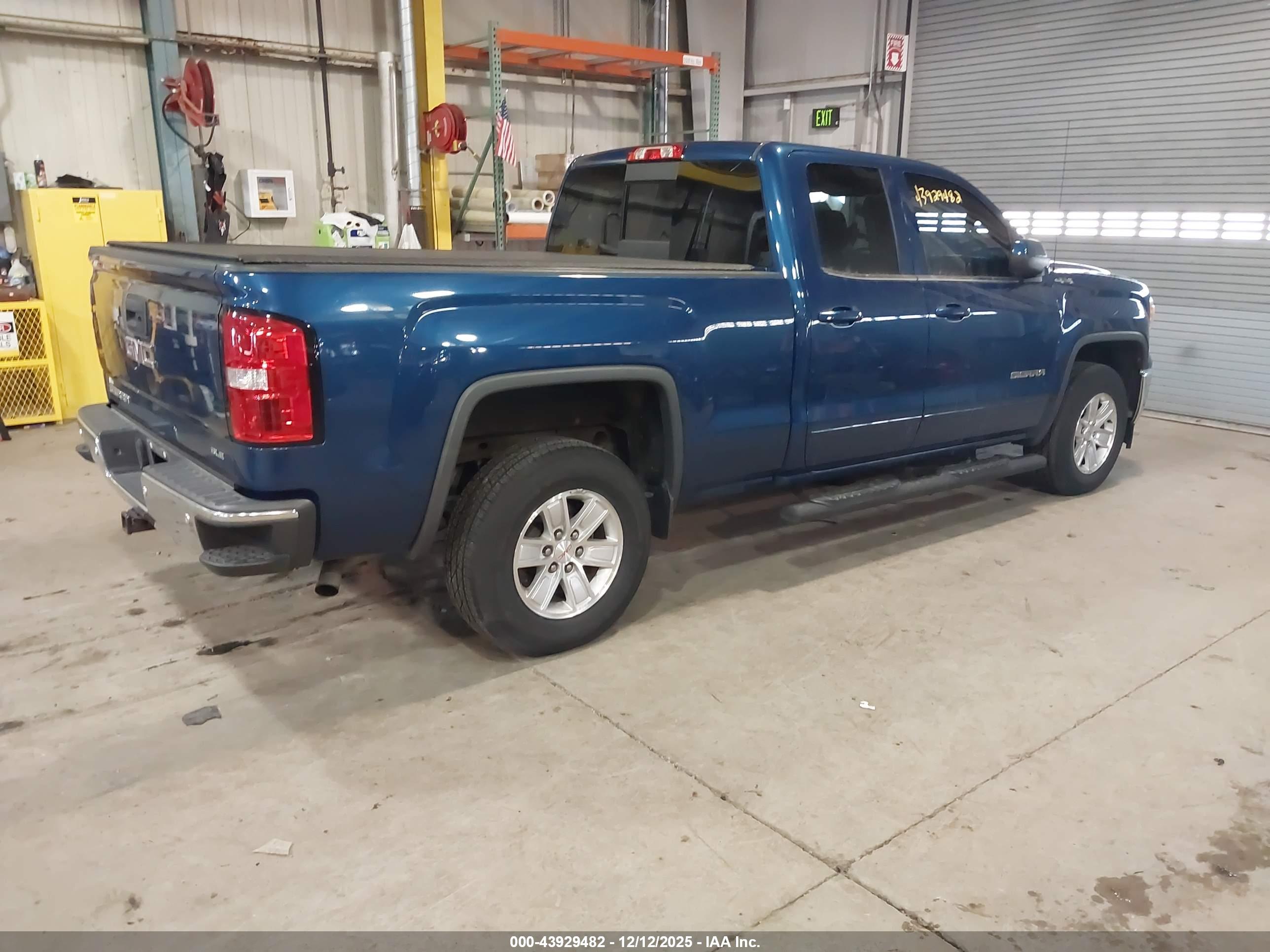 GMC SIERRA image 4