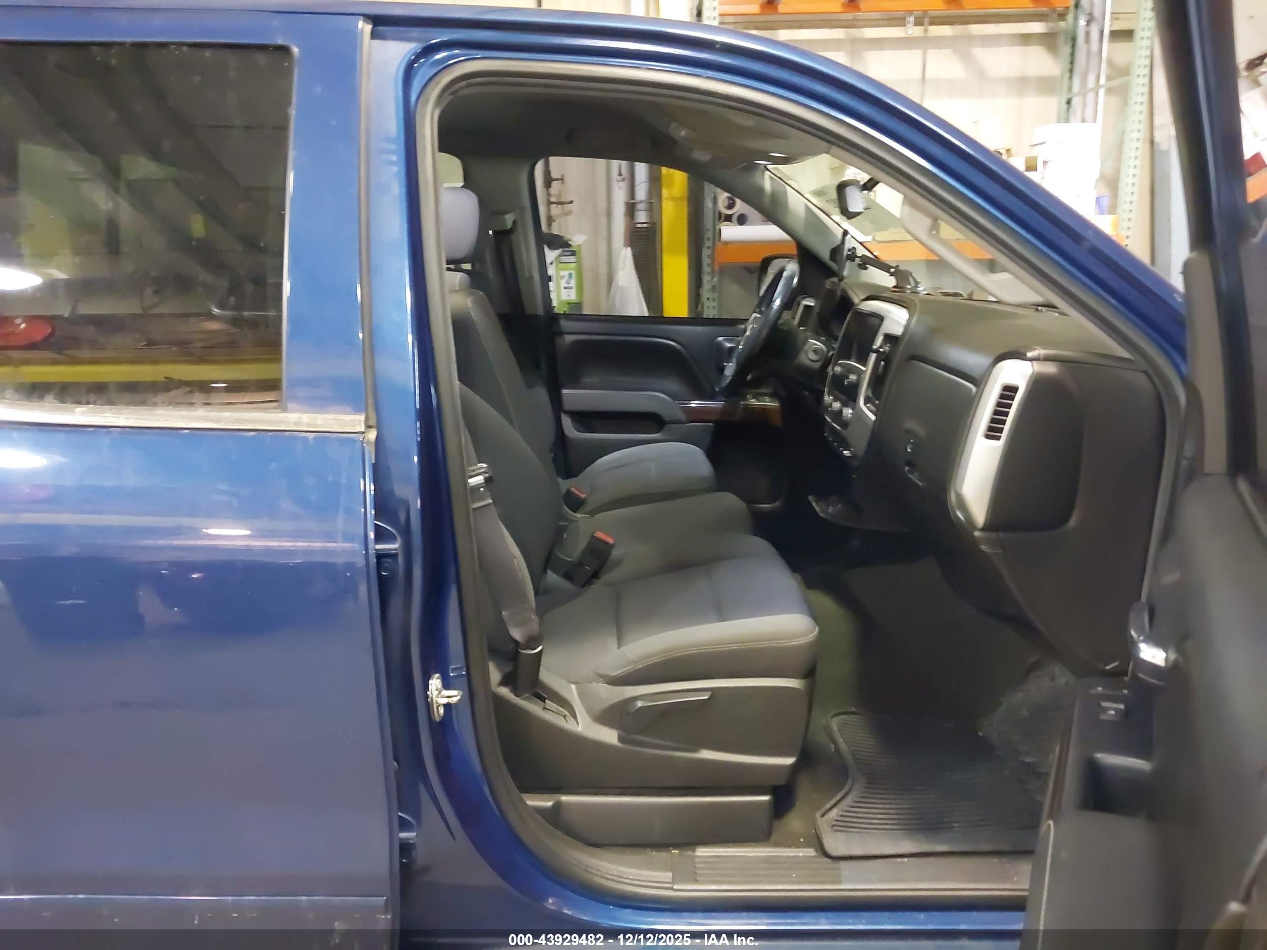 GMC SIERRA image 5
