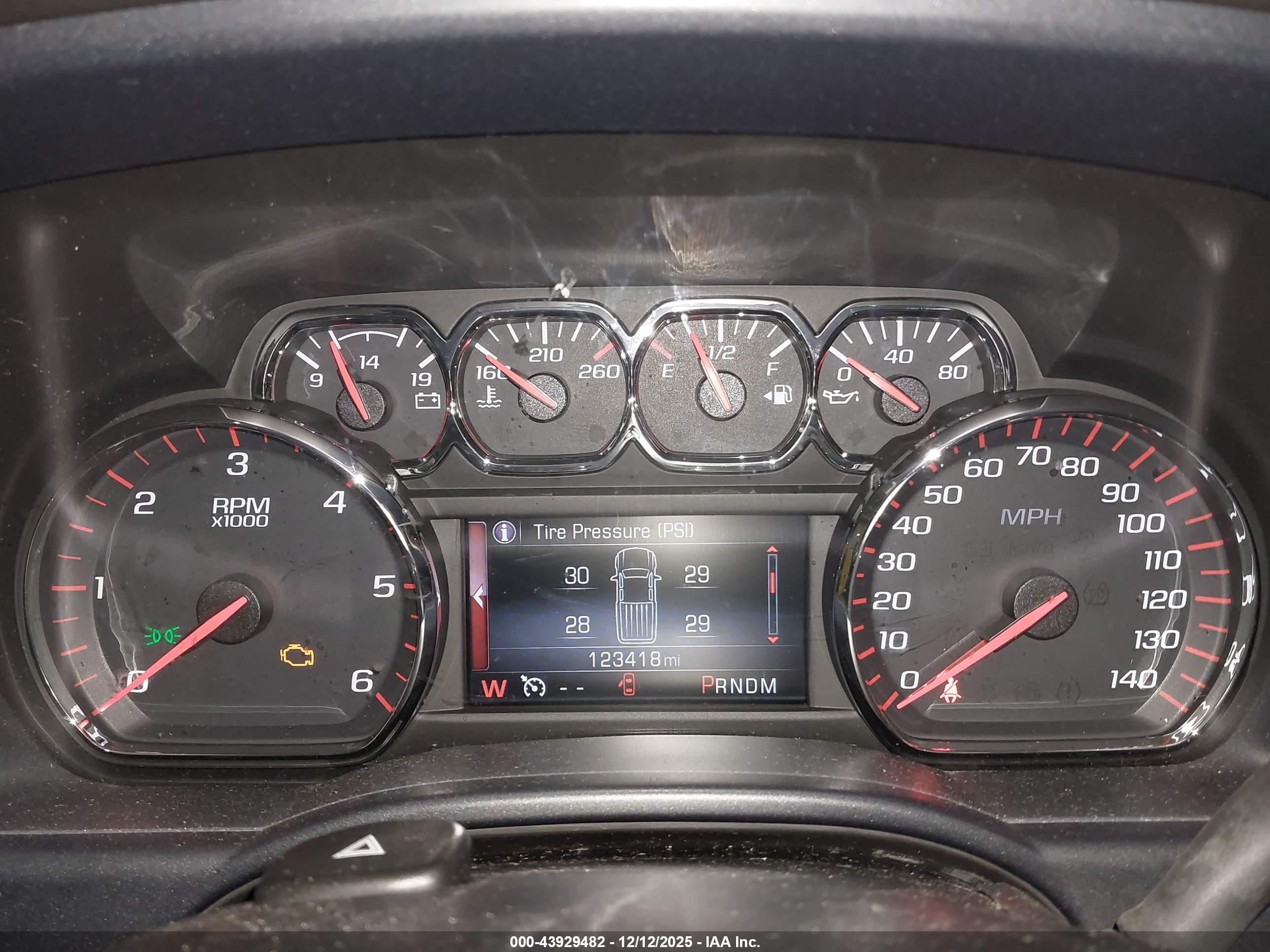 GMC SIERRA image 7