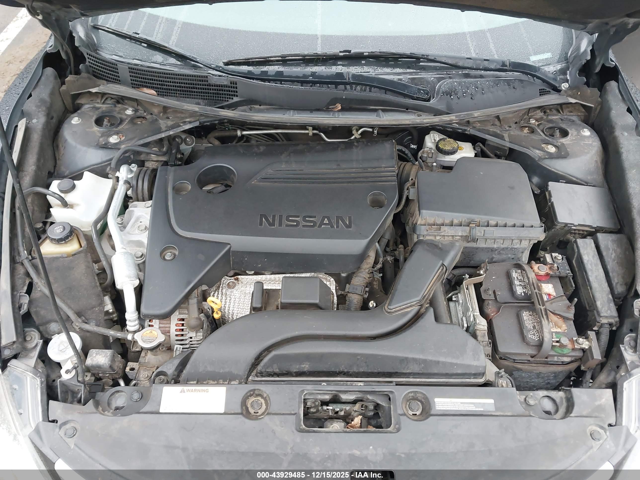 NISSAN ALTIMA image 10