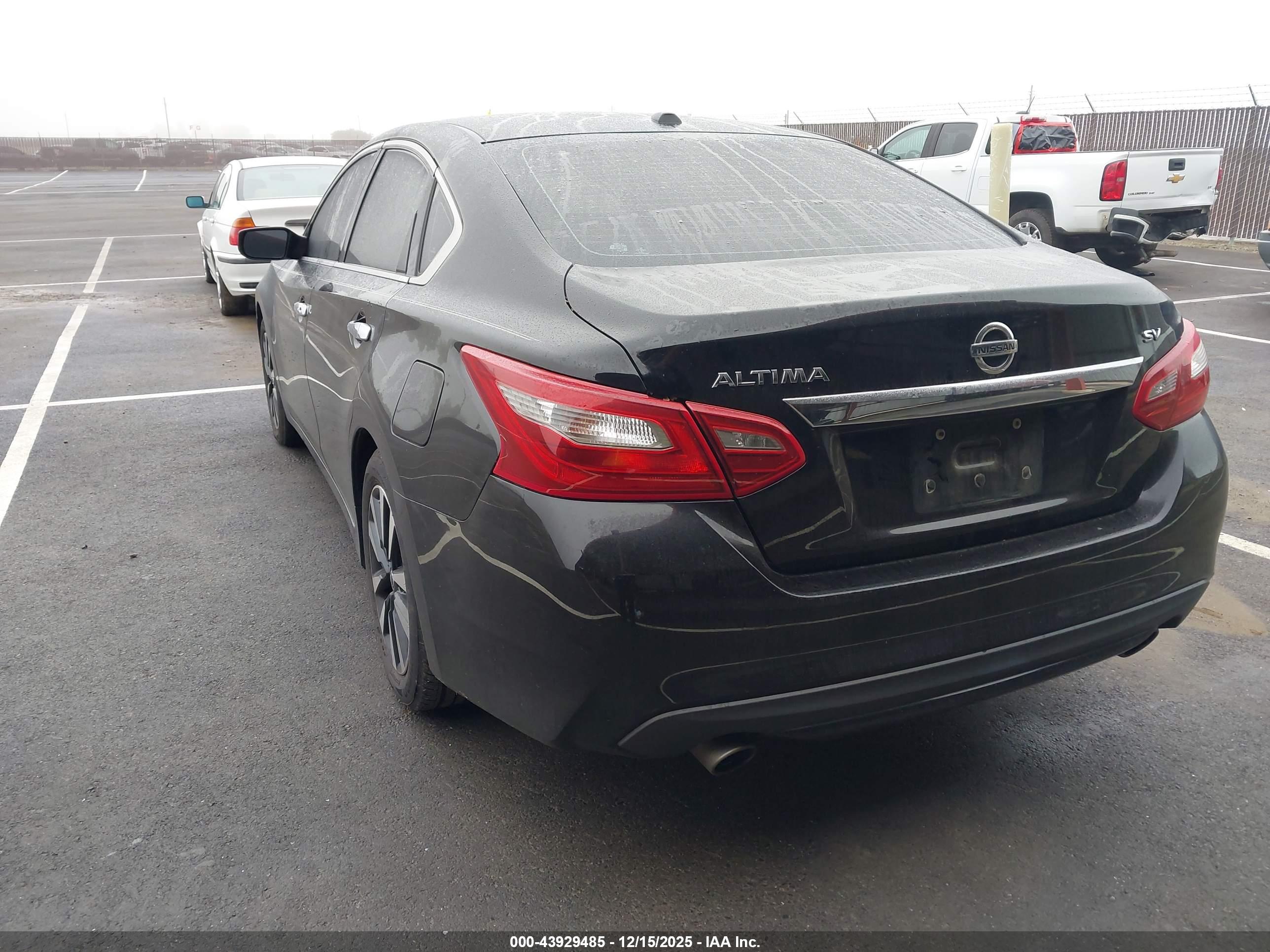NISSAN ALTIMA image 3