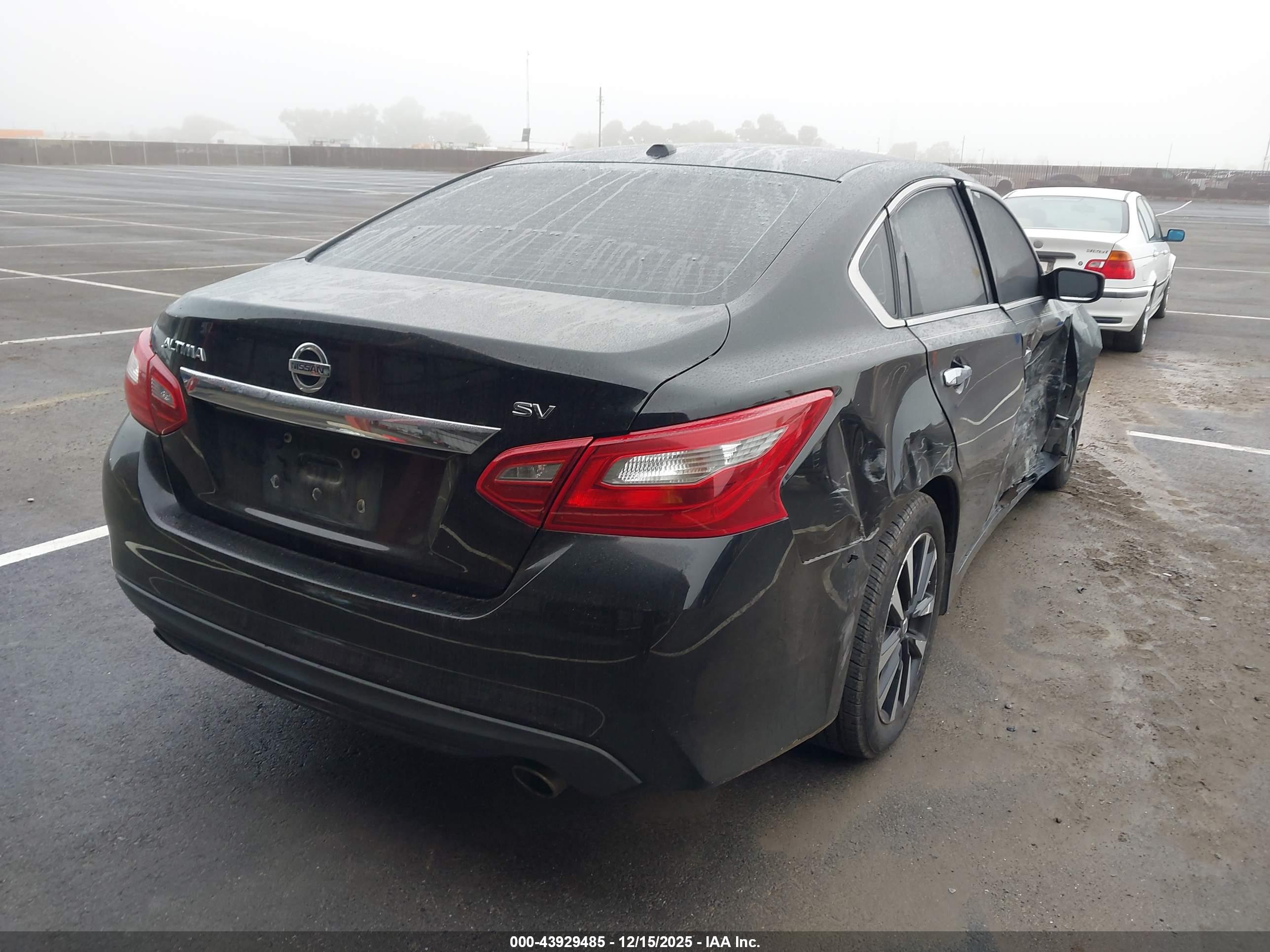 NISSAN ALTIMA image 4