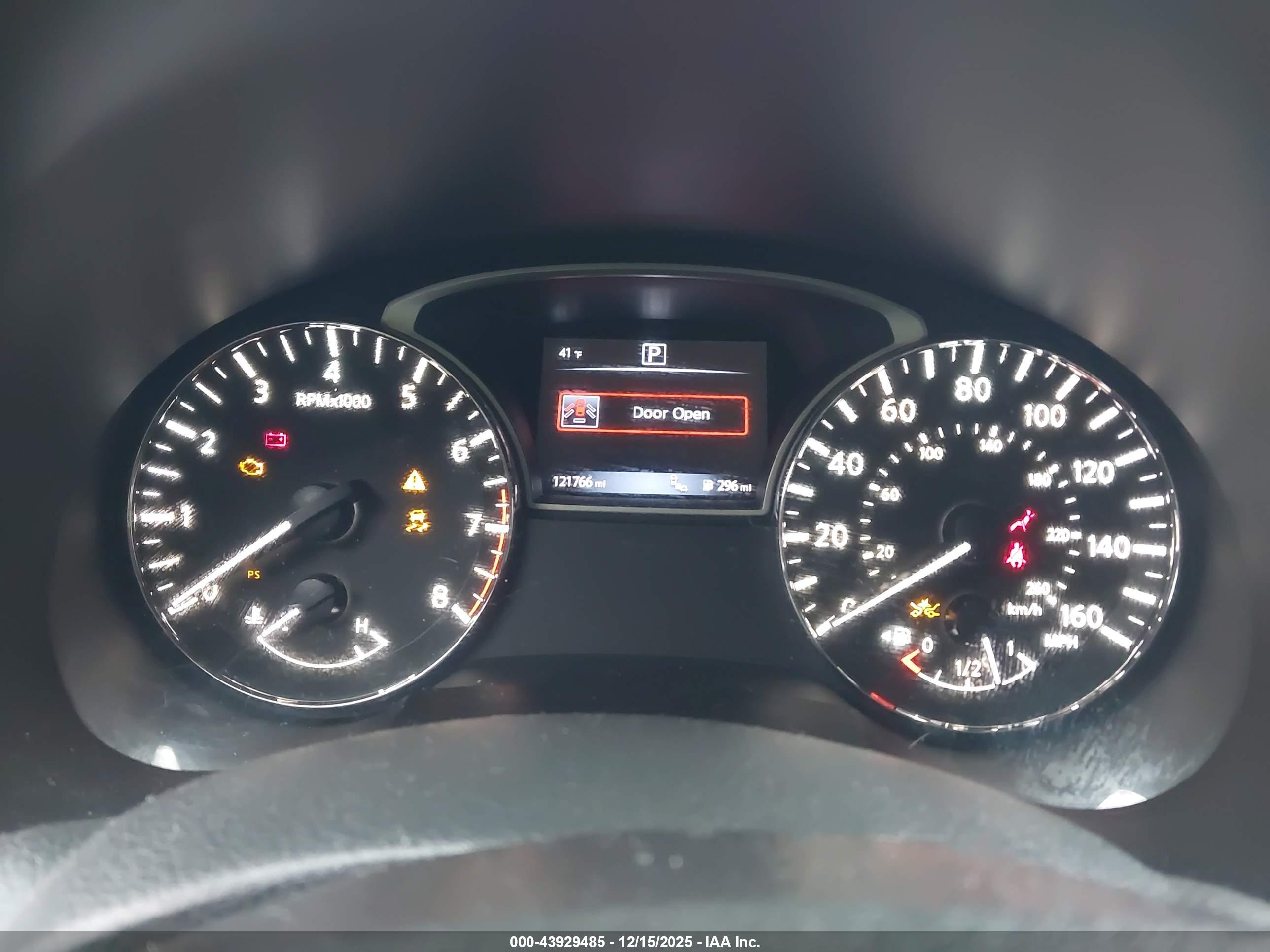 NISSAN ALTIMA image 7