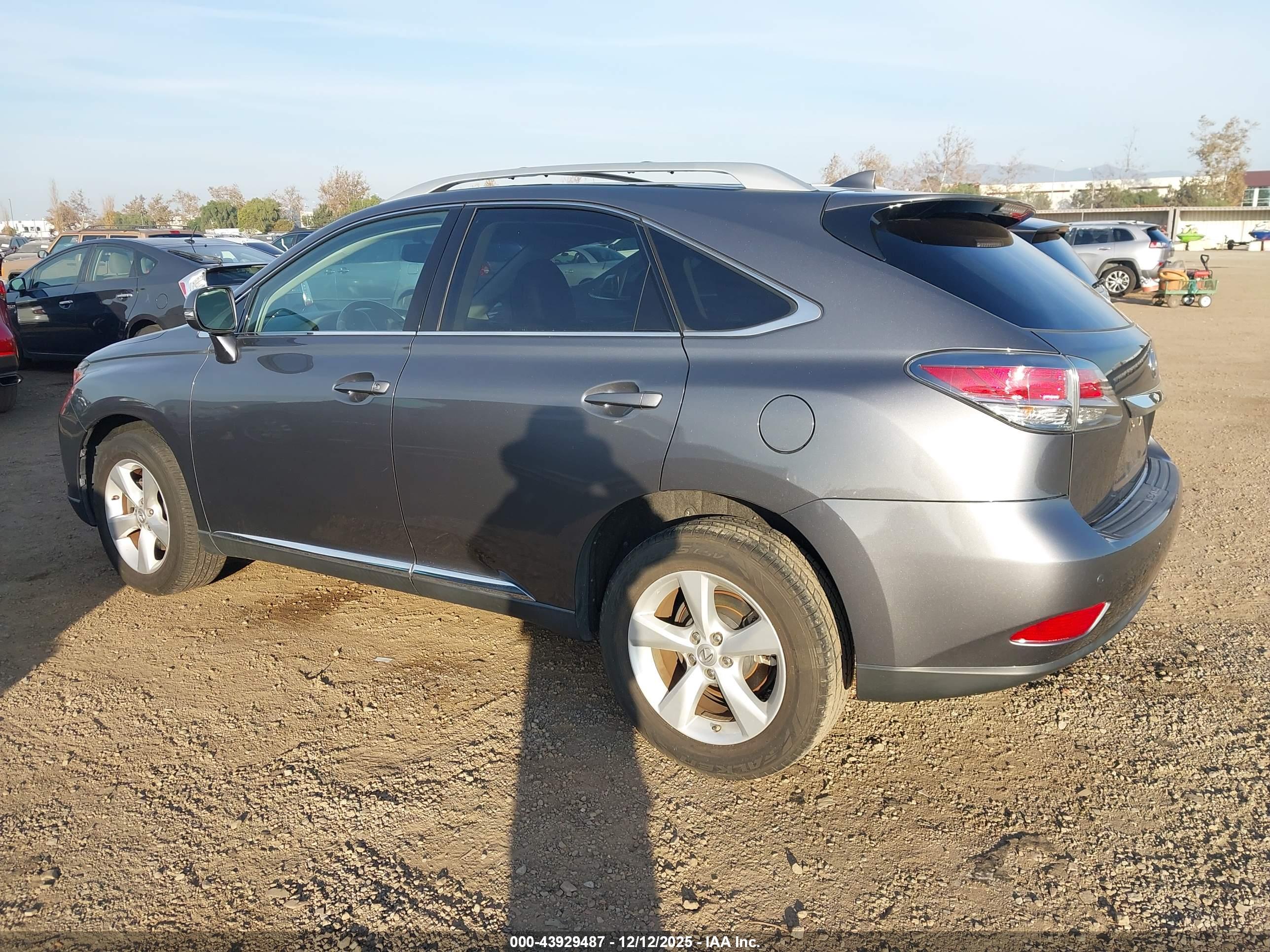 LEXUS RX image 3