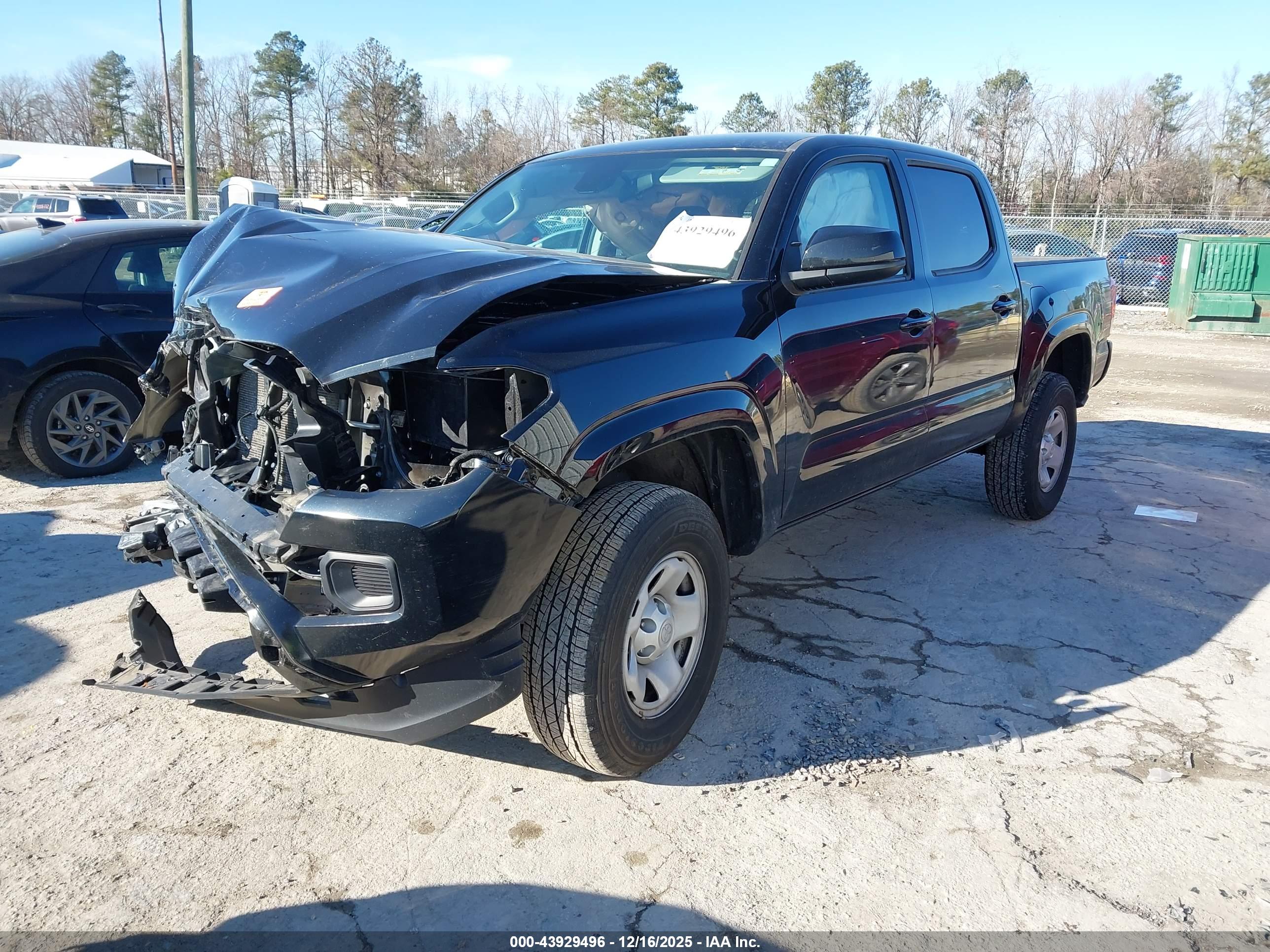 TOYOTA TACOMA image 2