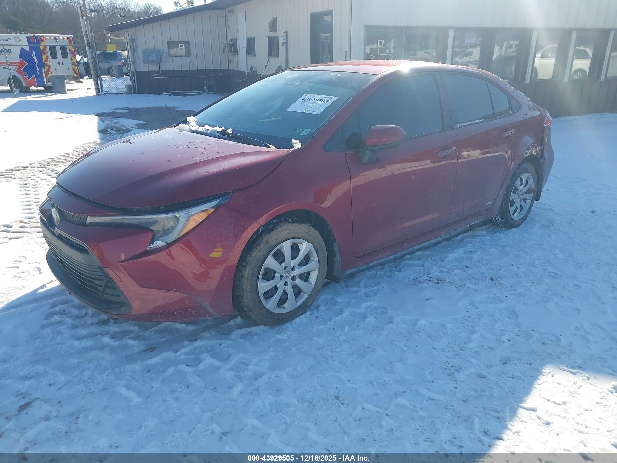 TOYOTA COROLLA image 2
